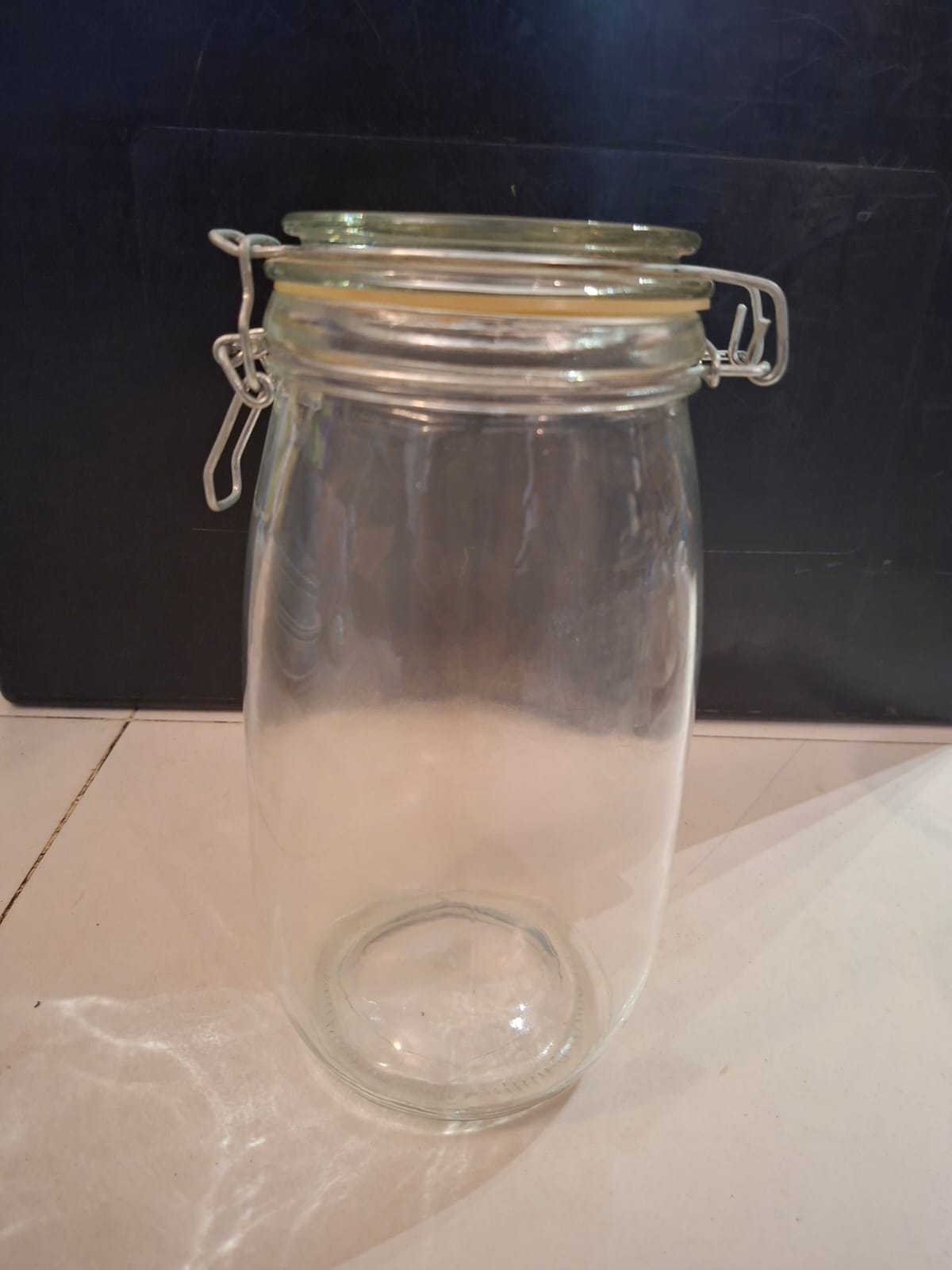 Jar Air Tight
