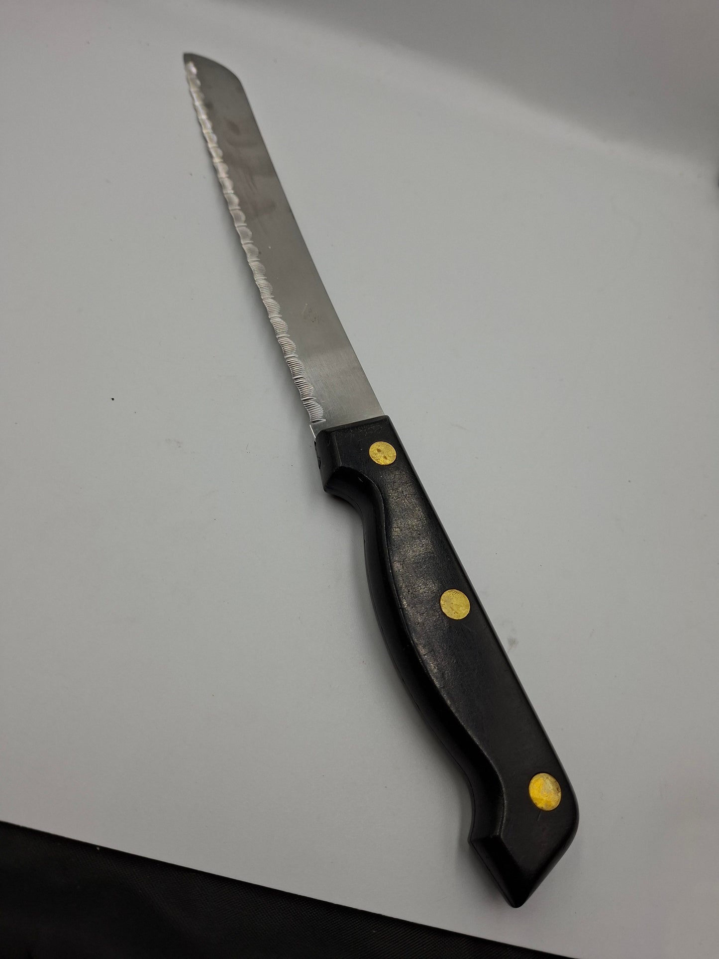 SHARP KNIFE