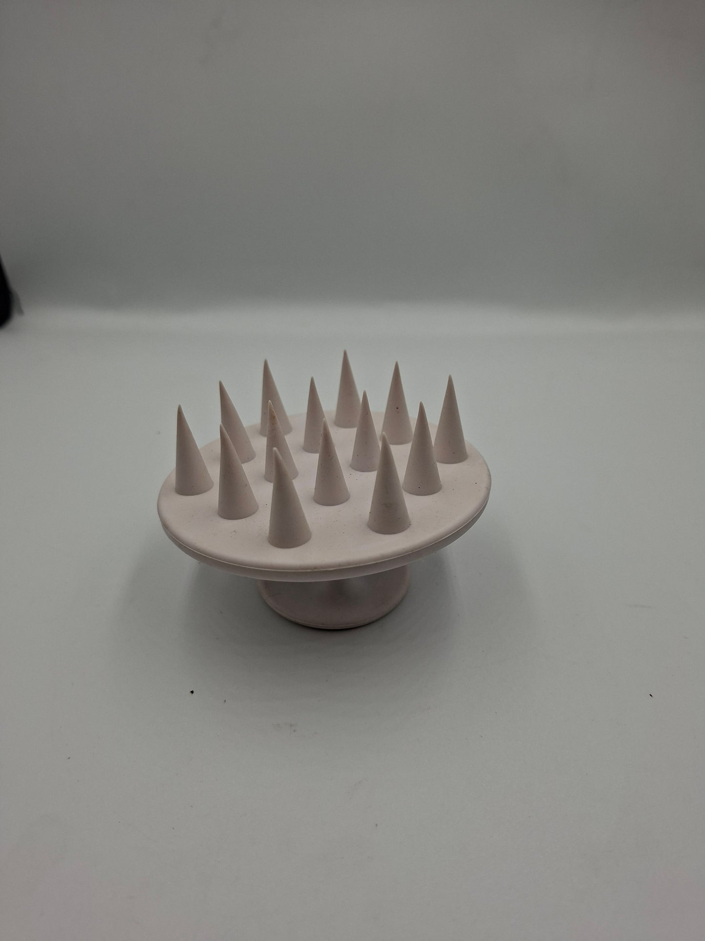 SCALP MASSAGER