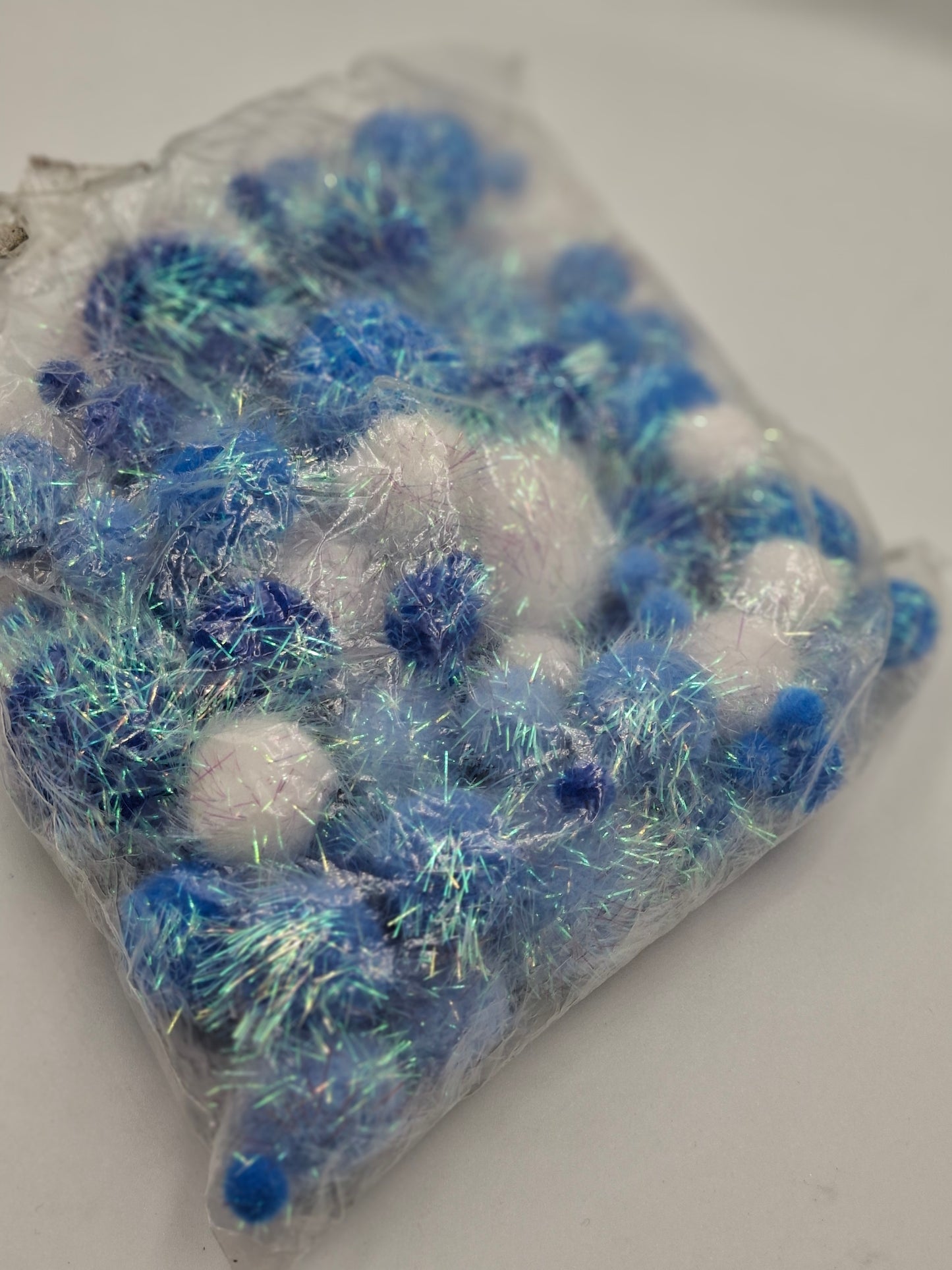 POM POMS
