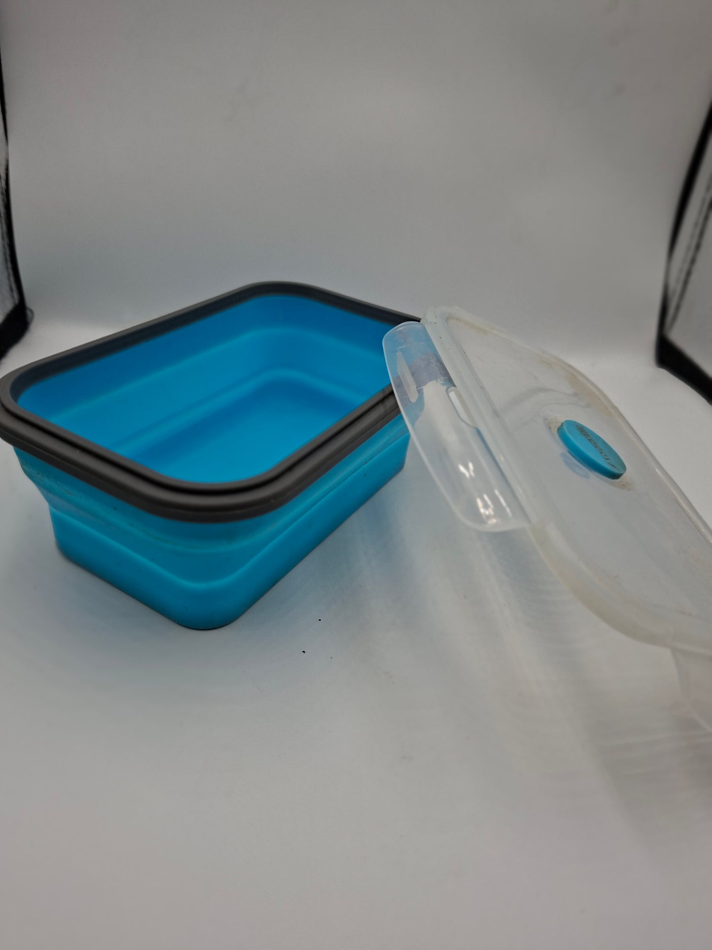 SILICON AIRTIGHT CONTAINER