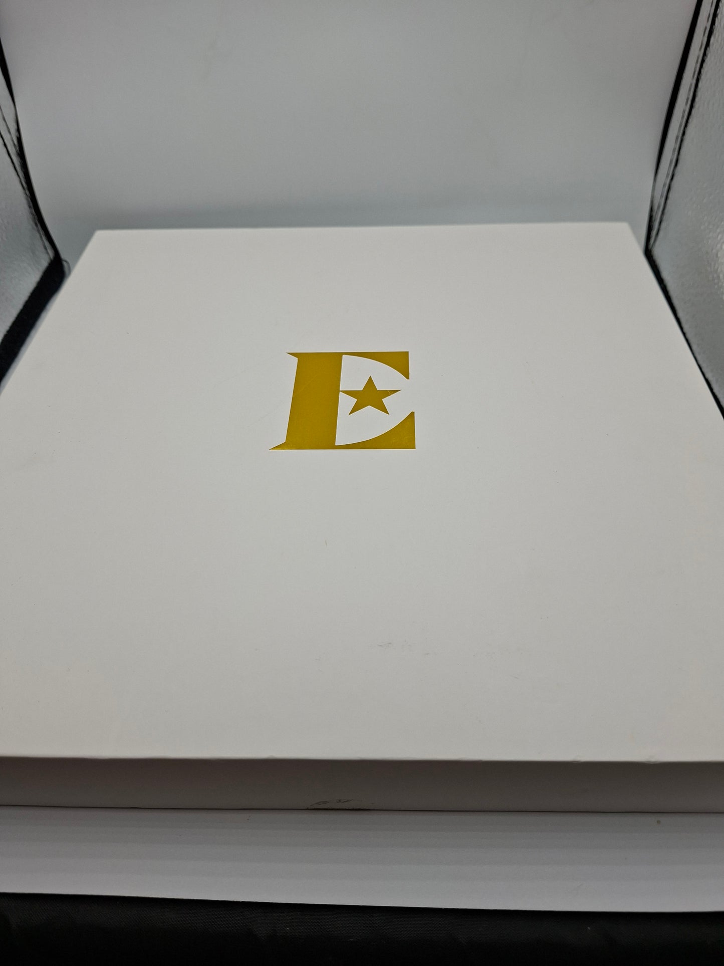 EXECUTIVE GIFT BOX