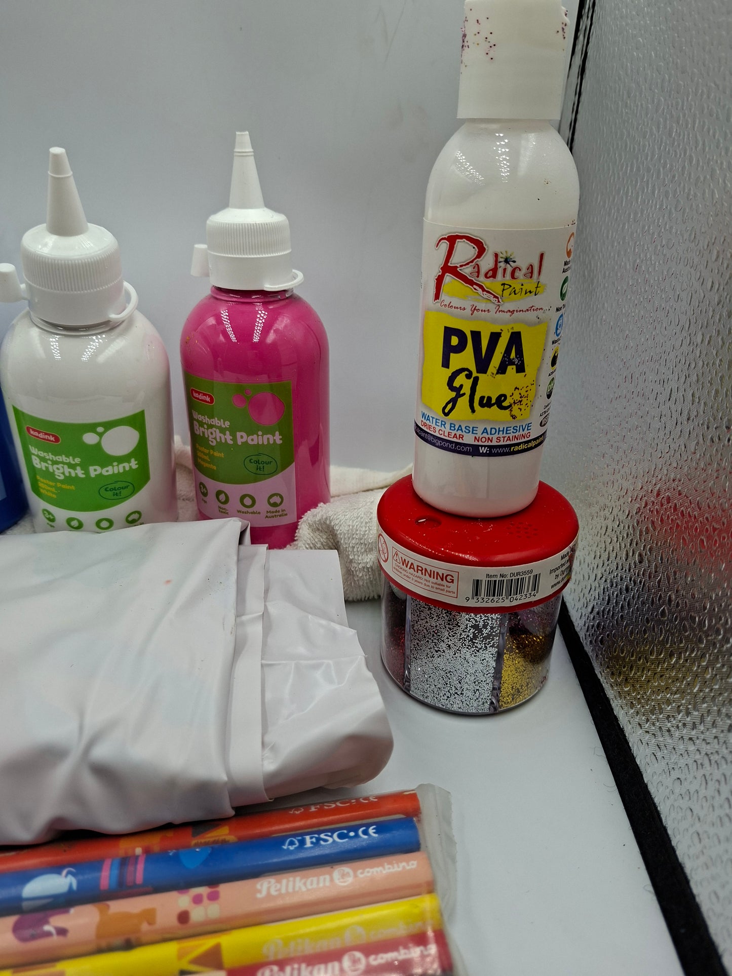 ARTS AND CRAFT SET