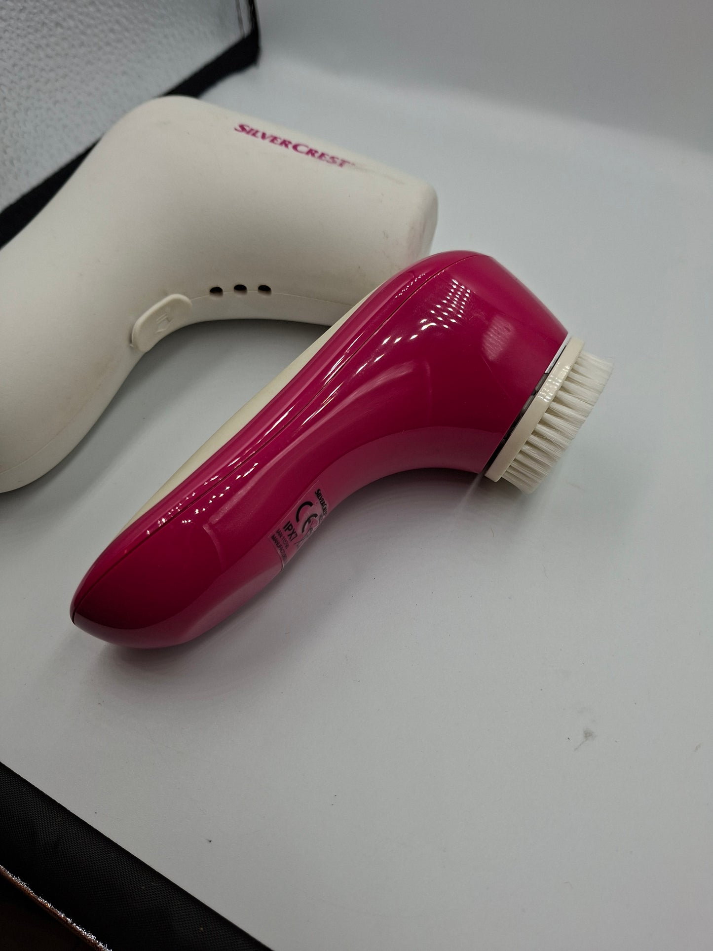 SILVER CREST FACIAL BRUSH WITHOUT CHARGER