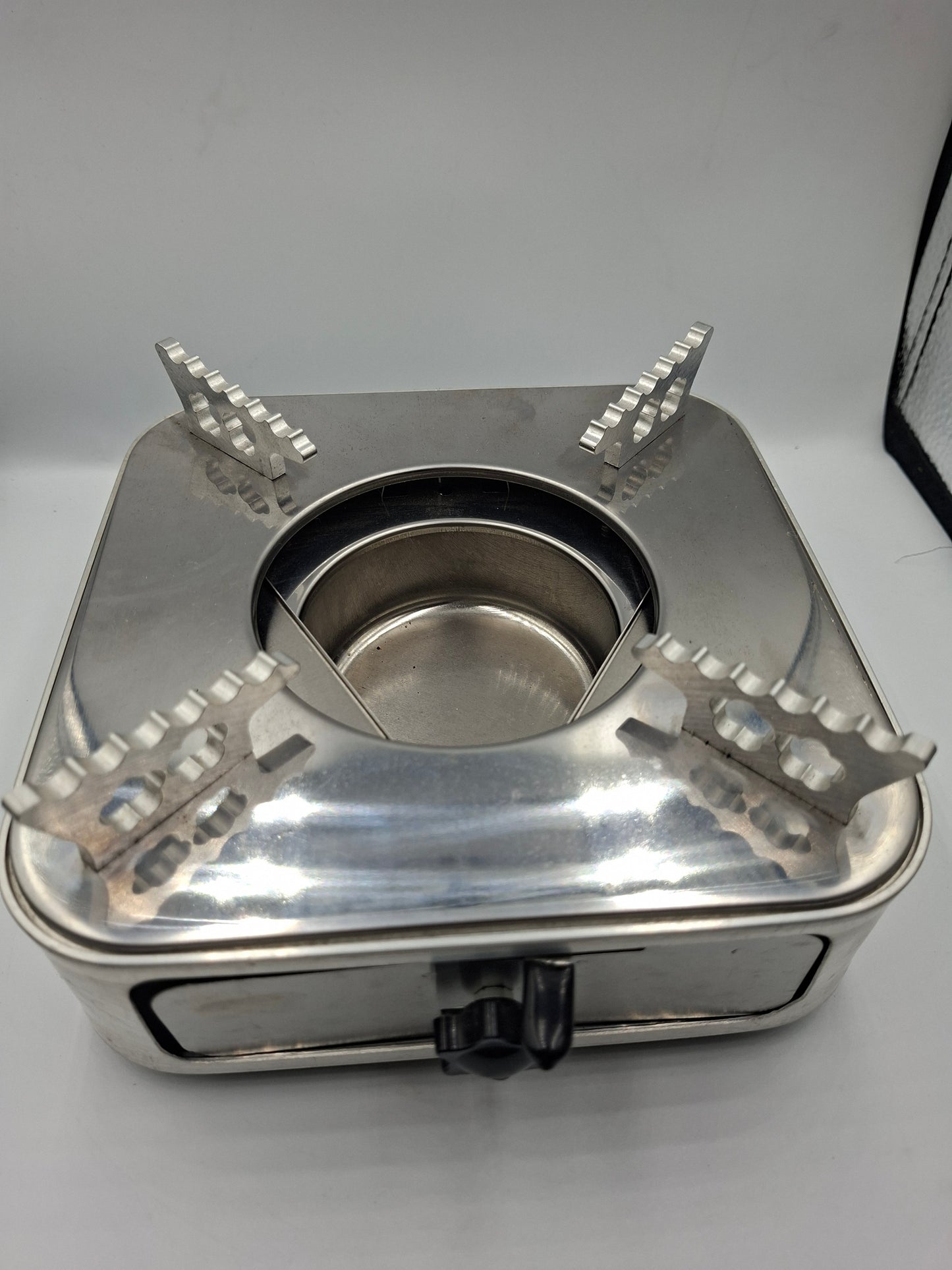 TRAVEL STOVE