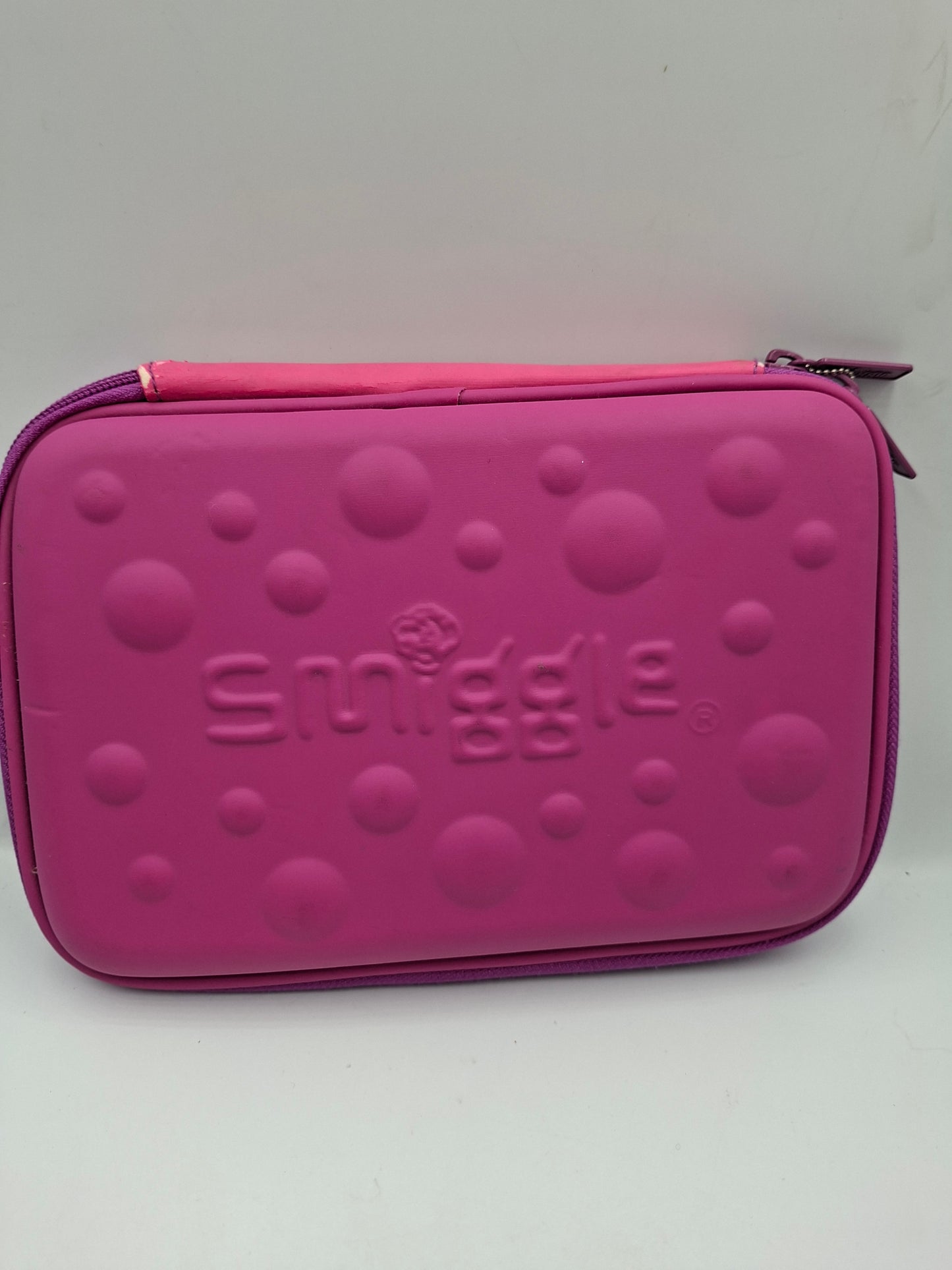 SMIGGLE