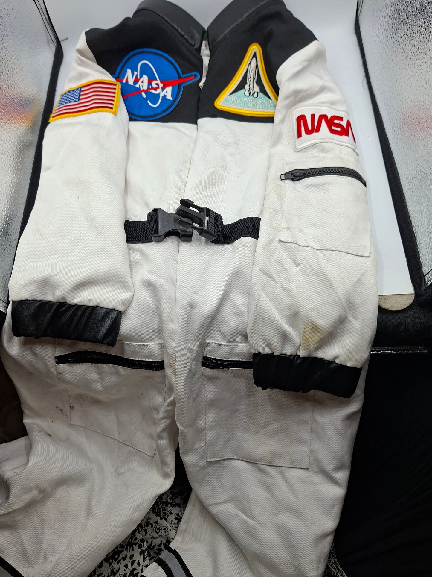 COSTUME 6 TO 7 YEARS