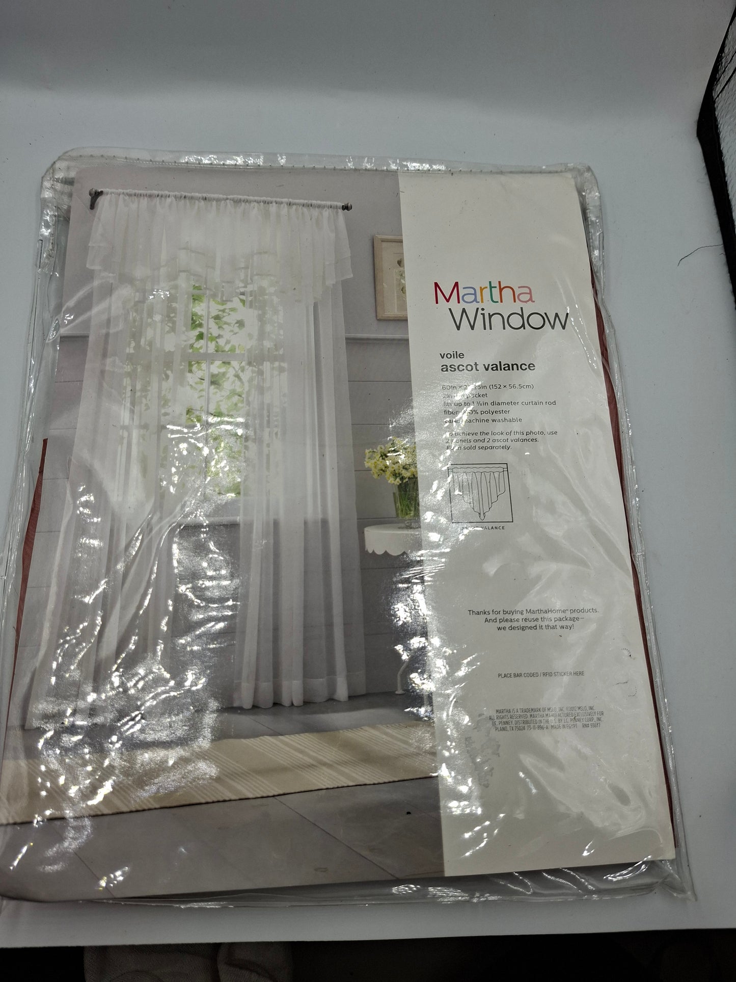 WINDOW ASCOT VALANCE