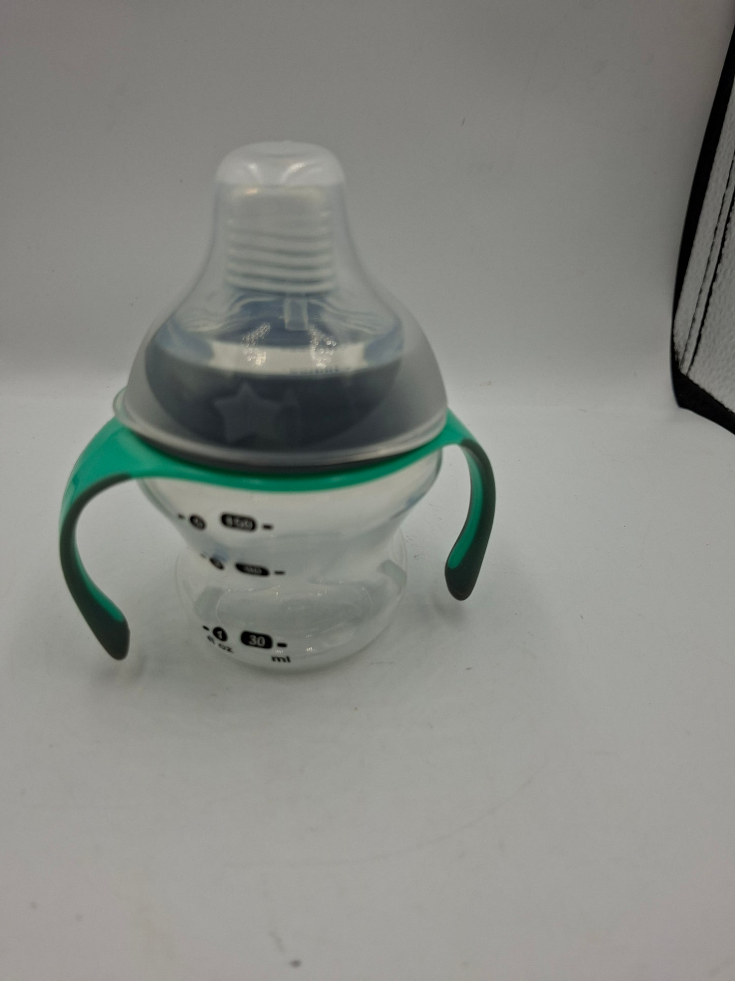 TOMMEE TIPPEE SIPPER