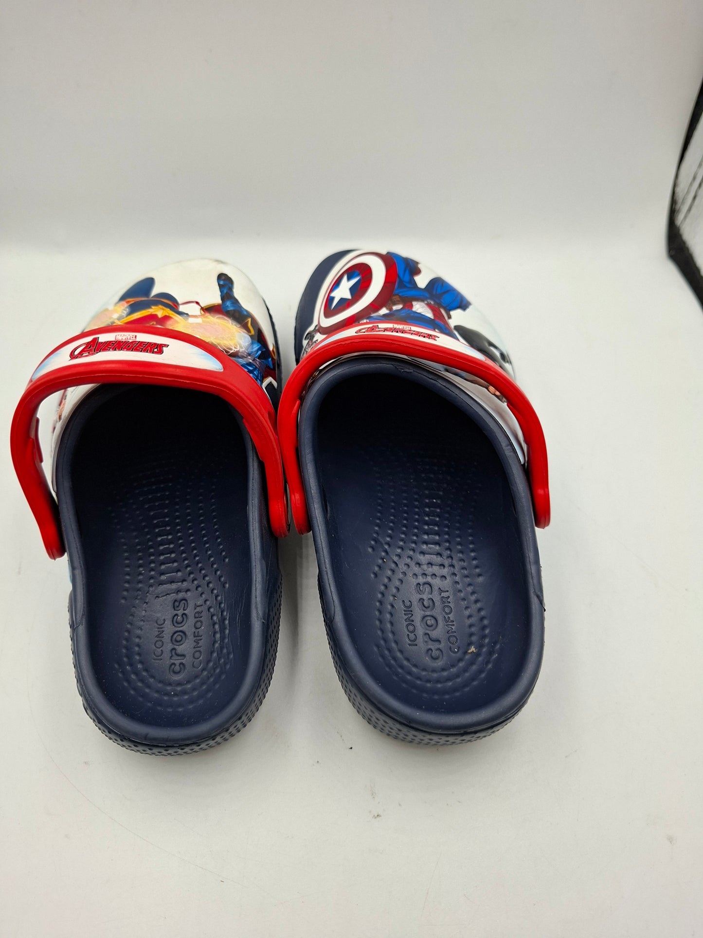 CROCS SIZE 12