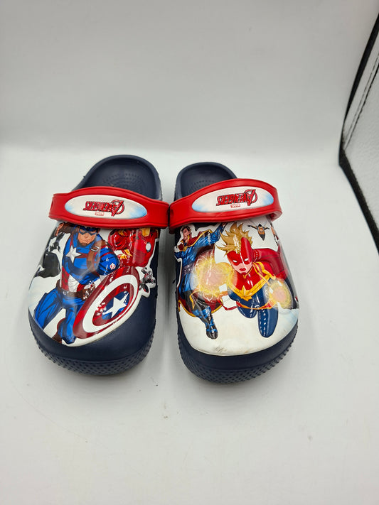 CROCS SIZE 12