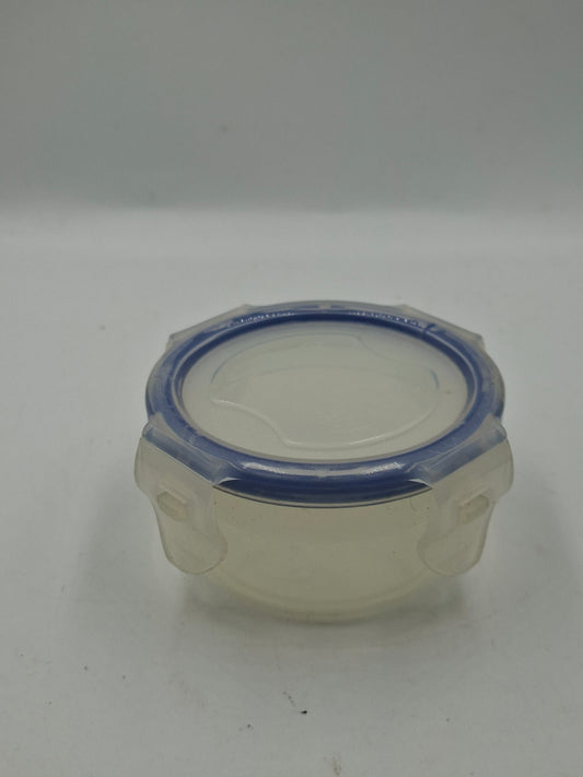 CONTAINER