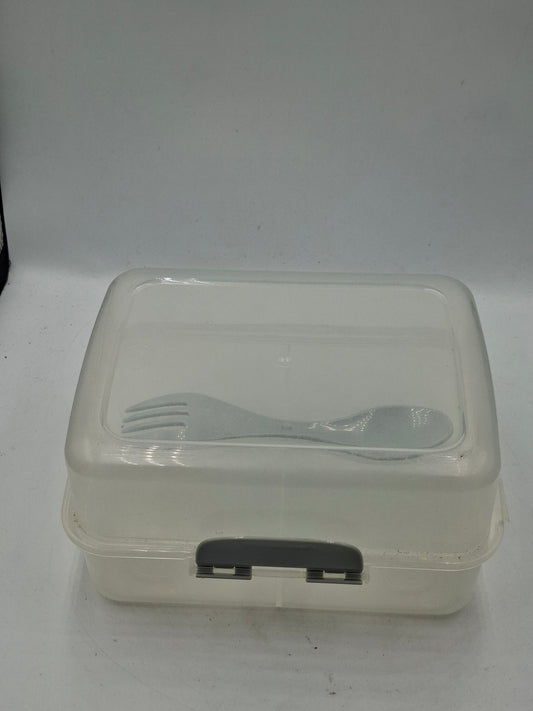 CONTAINER