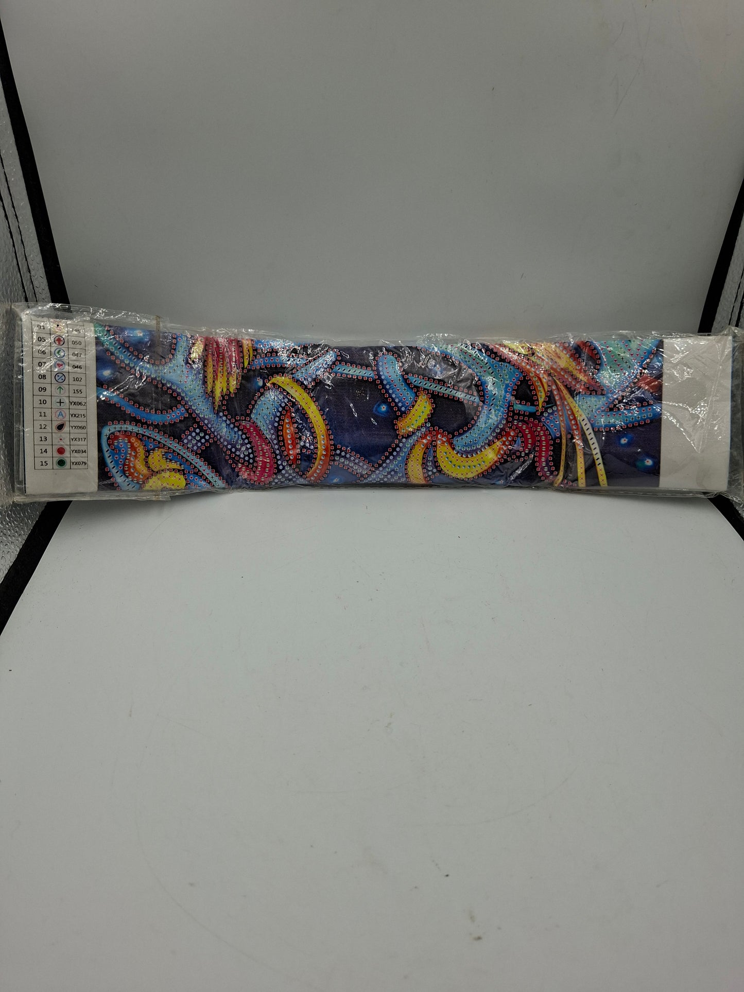 DIAMOND PAINTING KIT