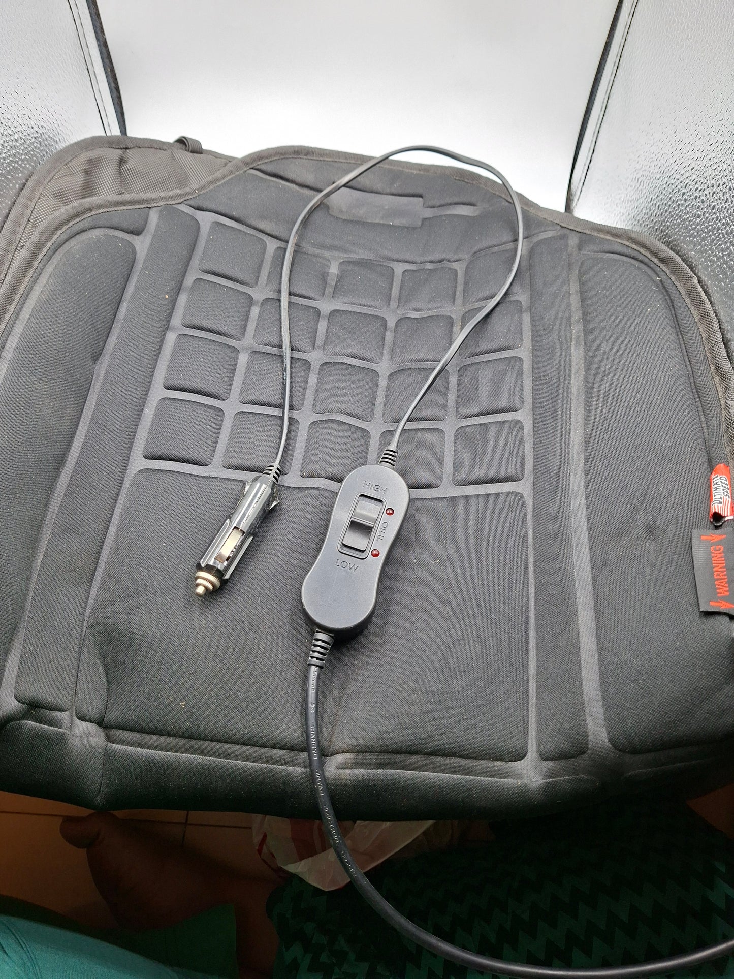 MASSAGE CAR SEAT
