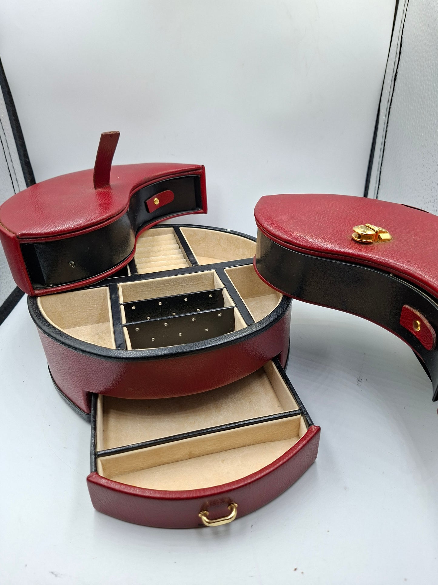 JEWELLERY ORGANIZER