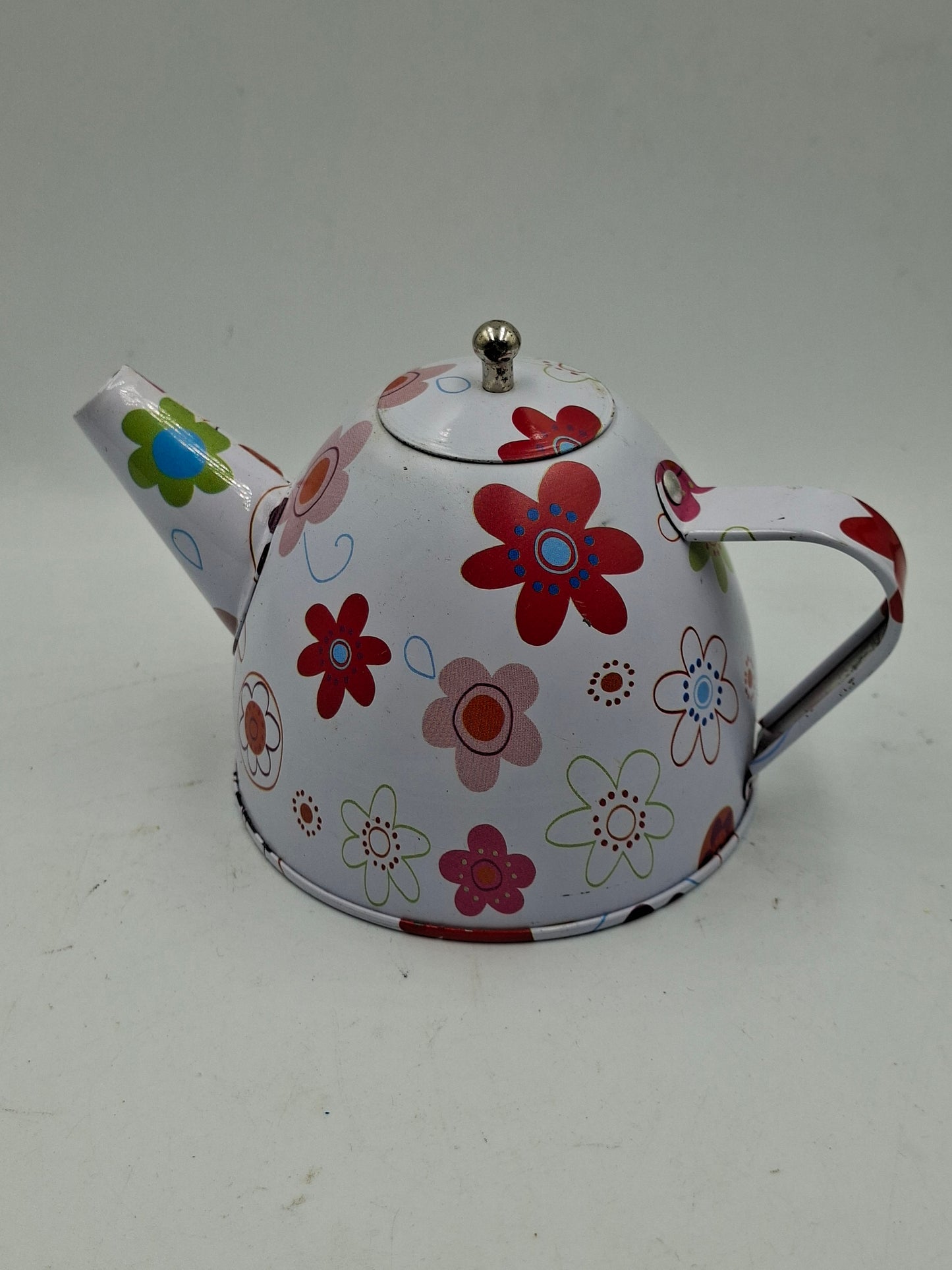 SMALL TOY KETTLE