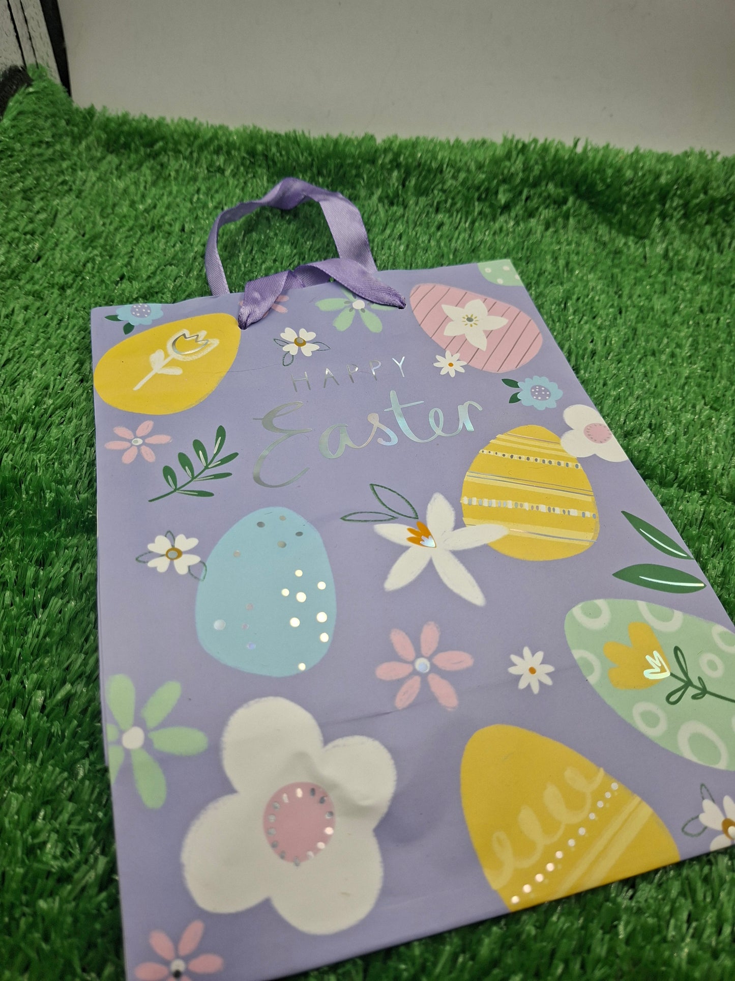 GIFT BAG