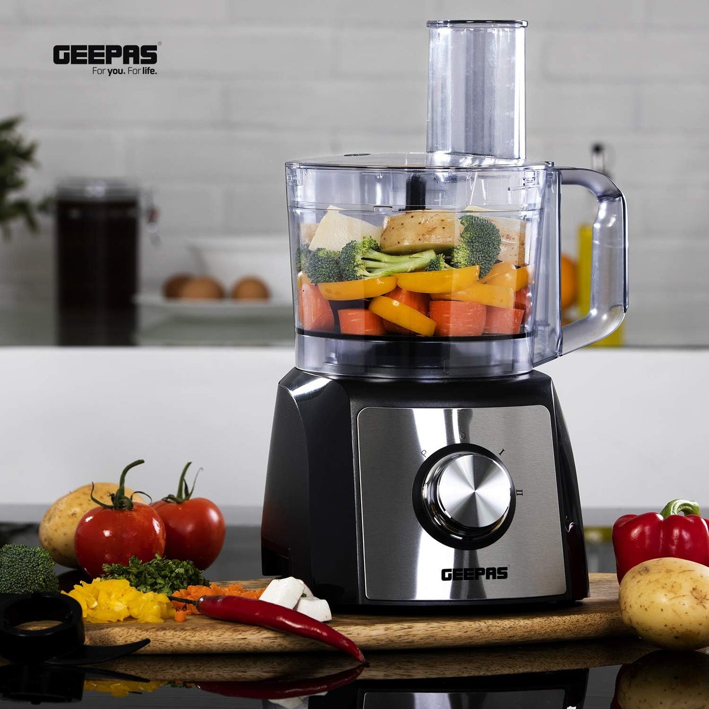 Geepas GMC42011 1200W Compact Food Processor – Multitasker Electric Chopper & Grater Attachments | 1.2L Bowl Capacity | Stainless Steel & Dough Blades Included