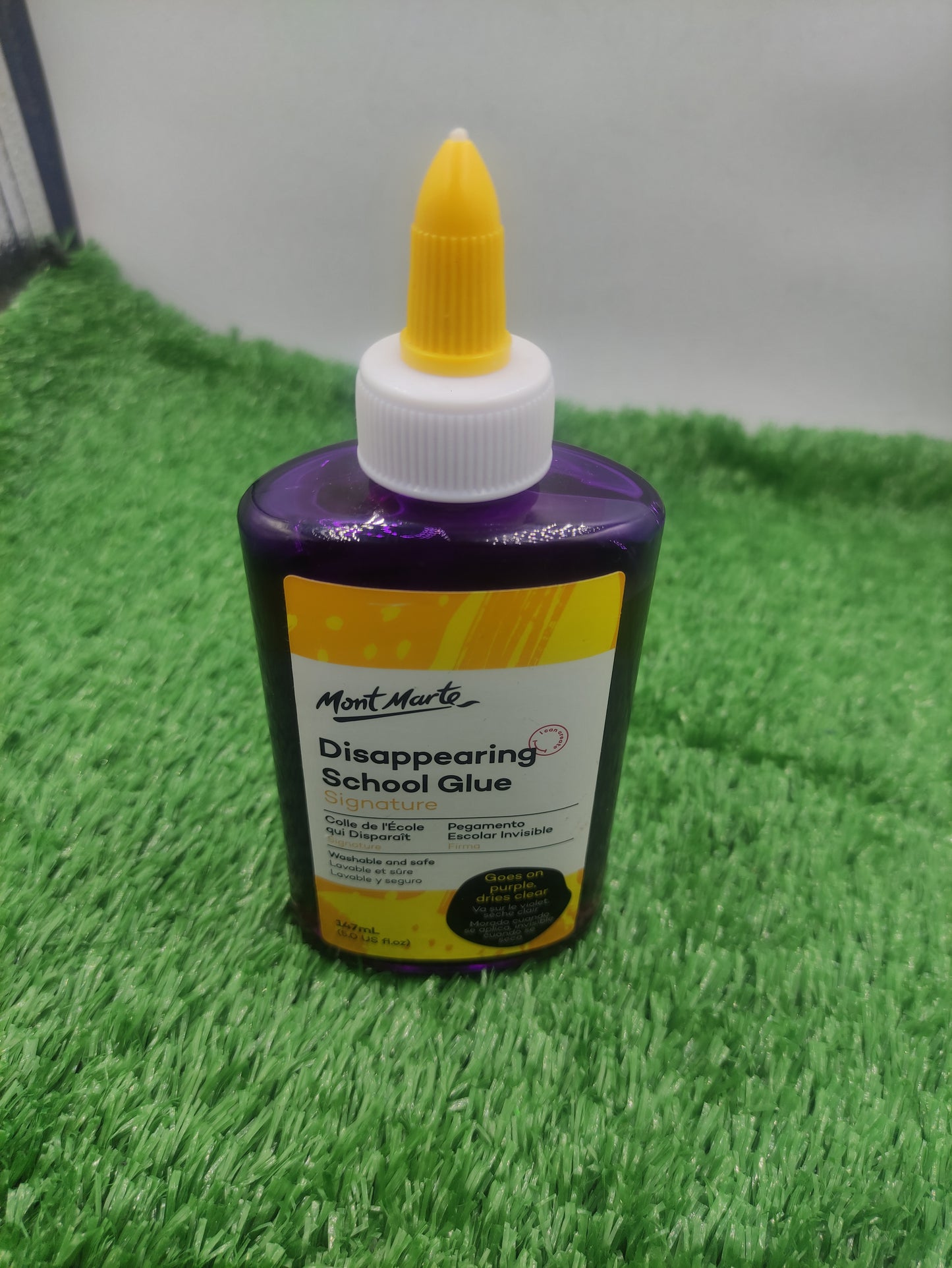 DISAPPEARING GLUE
