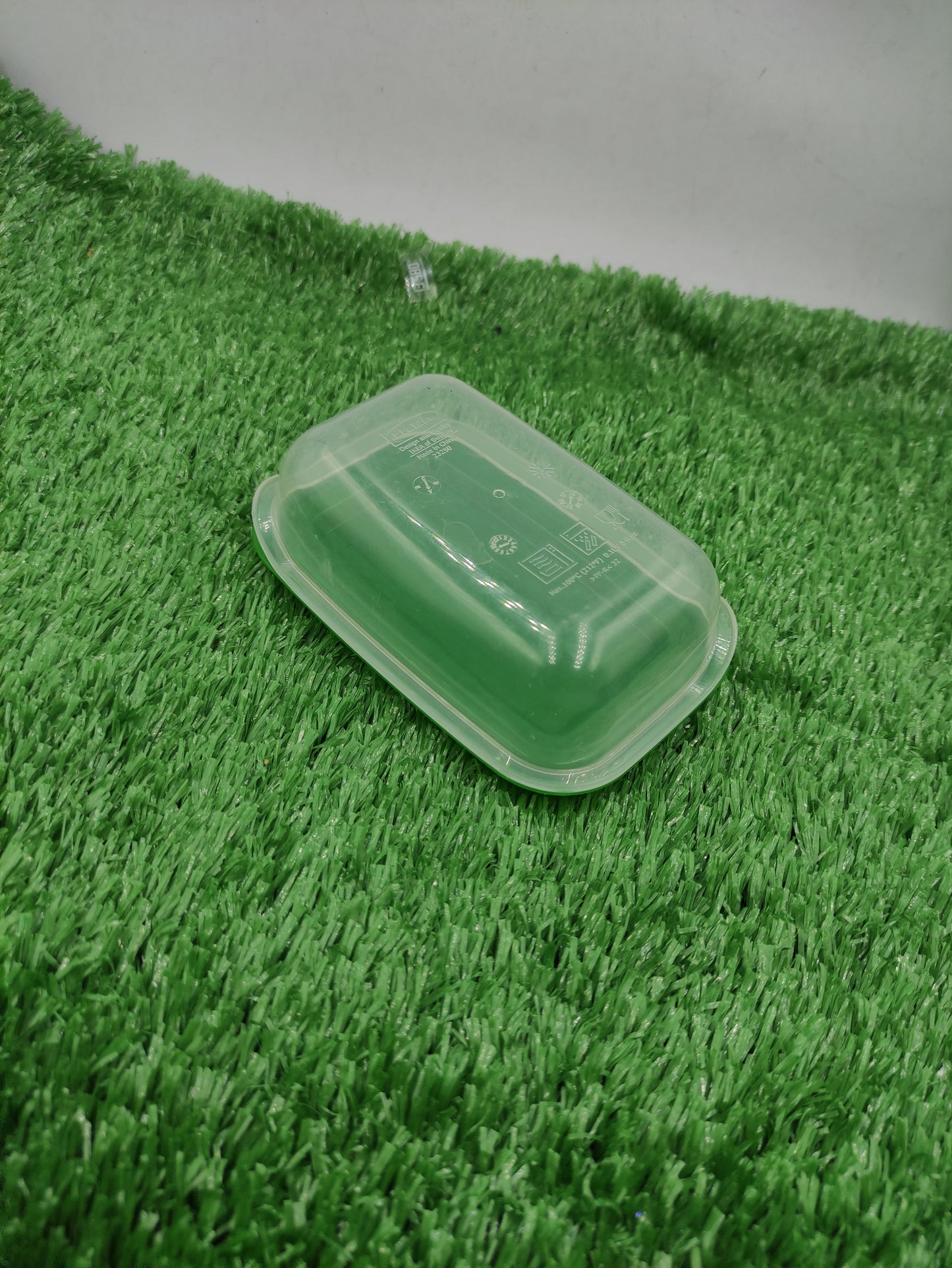 CONTAINER