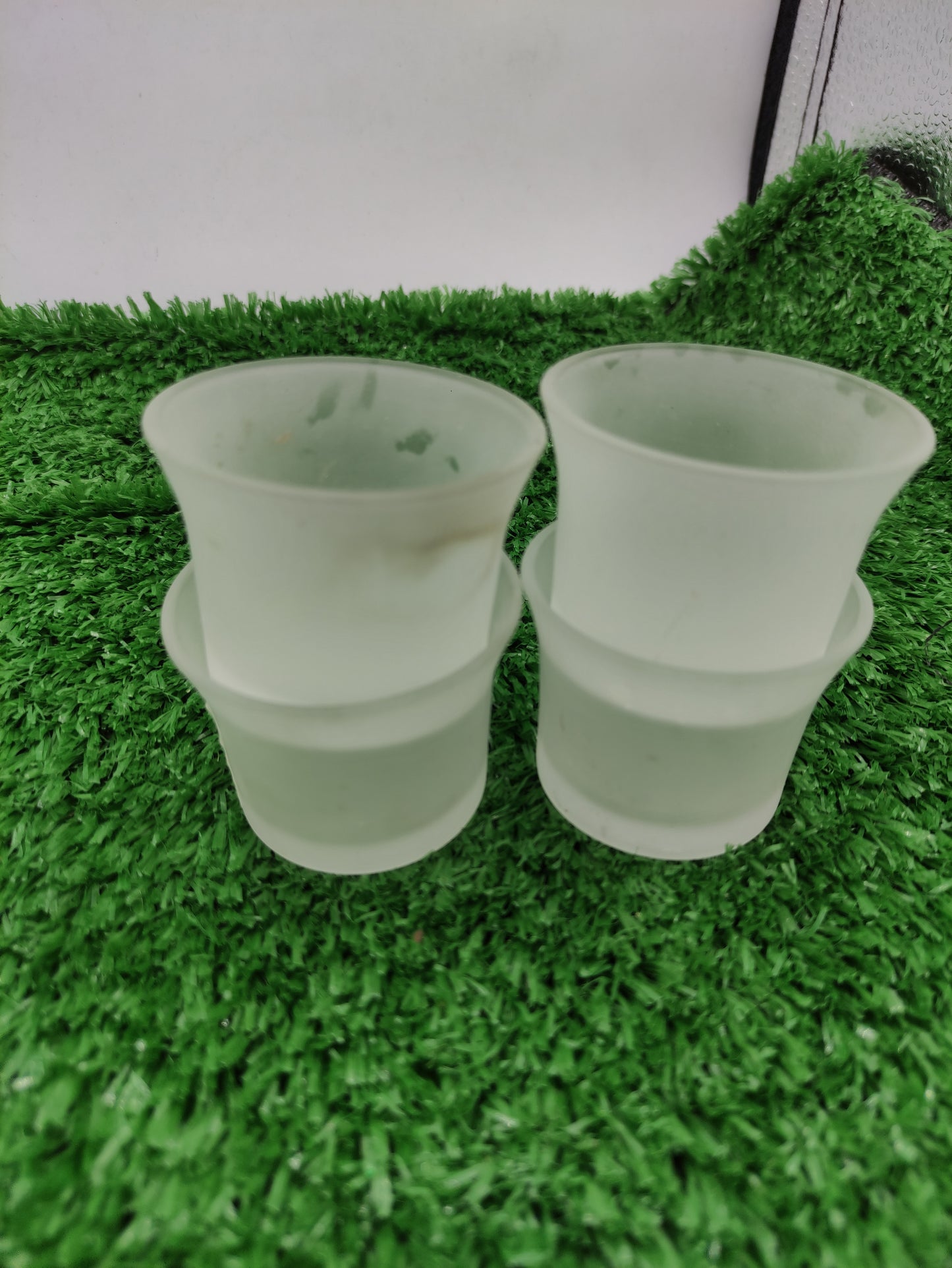 EASTLAND TEALIGHT CANDLE HOLDER