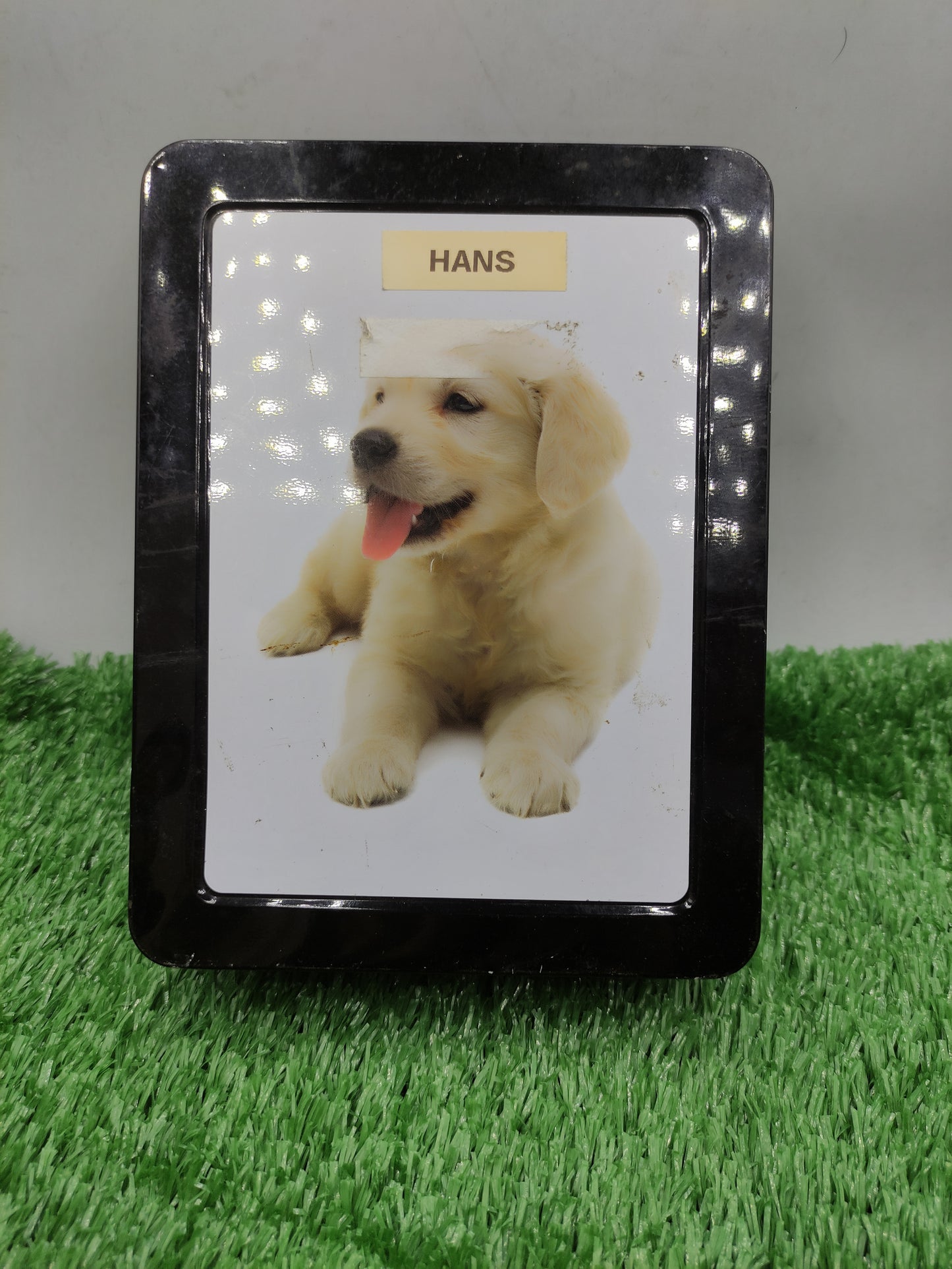 TIN BOXS HANS