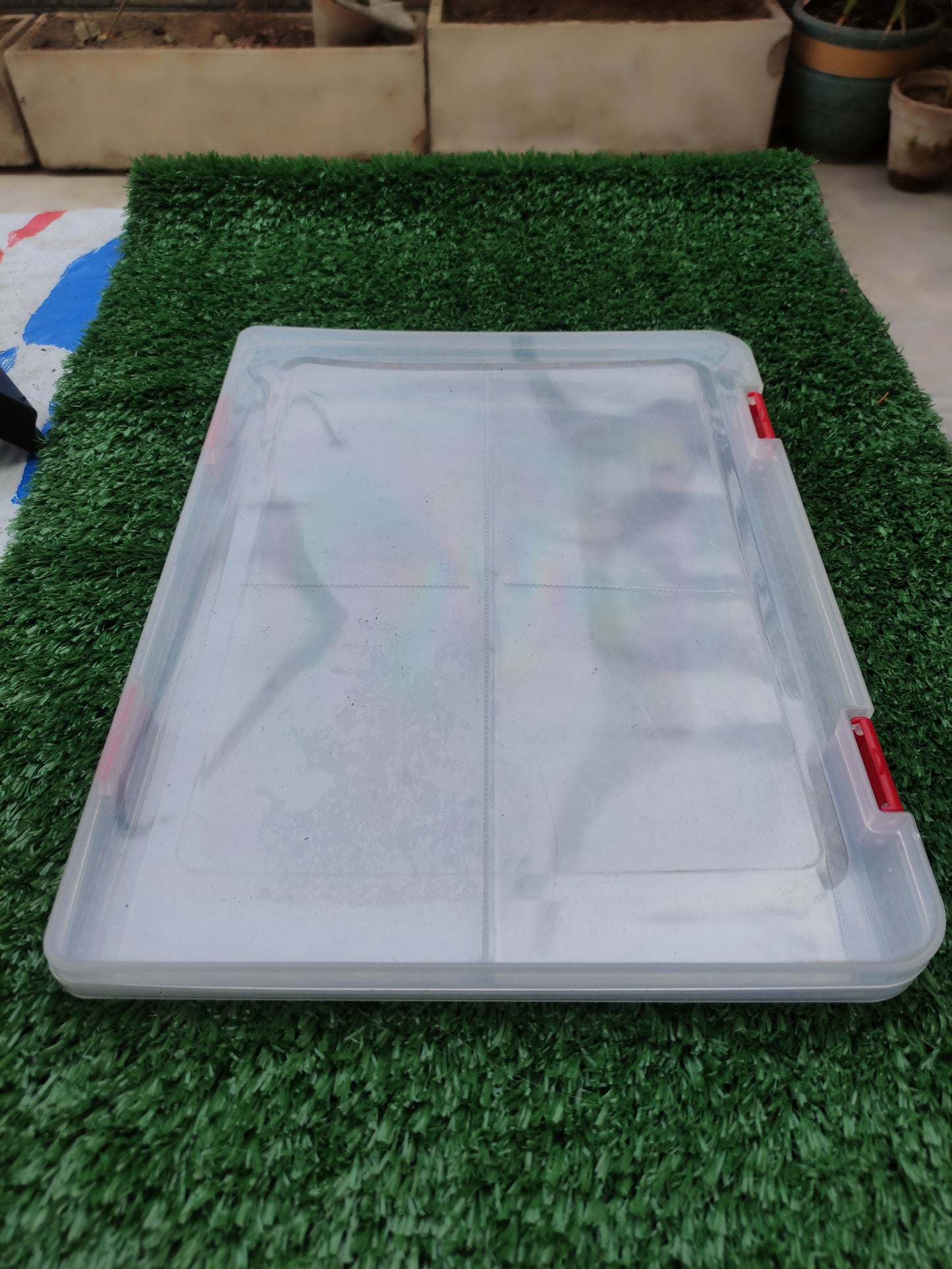 TRANSPARENT PLASTIC DOCUMENT FILE