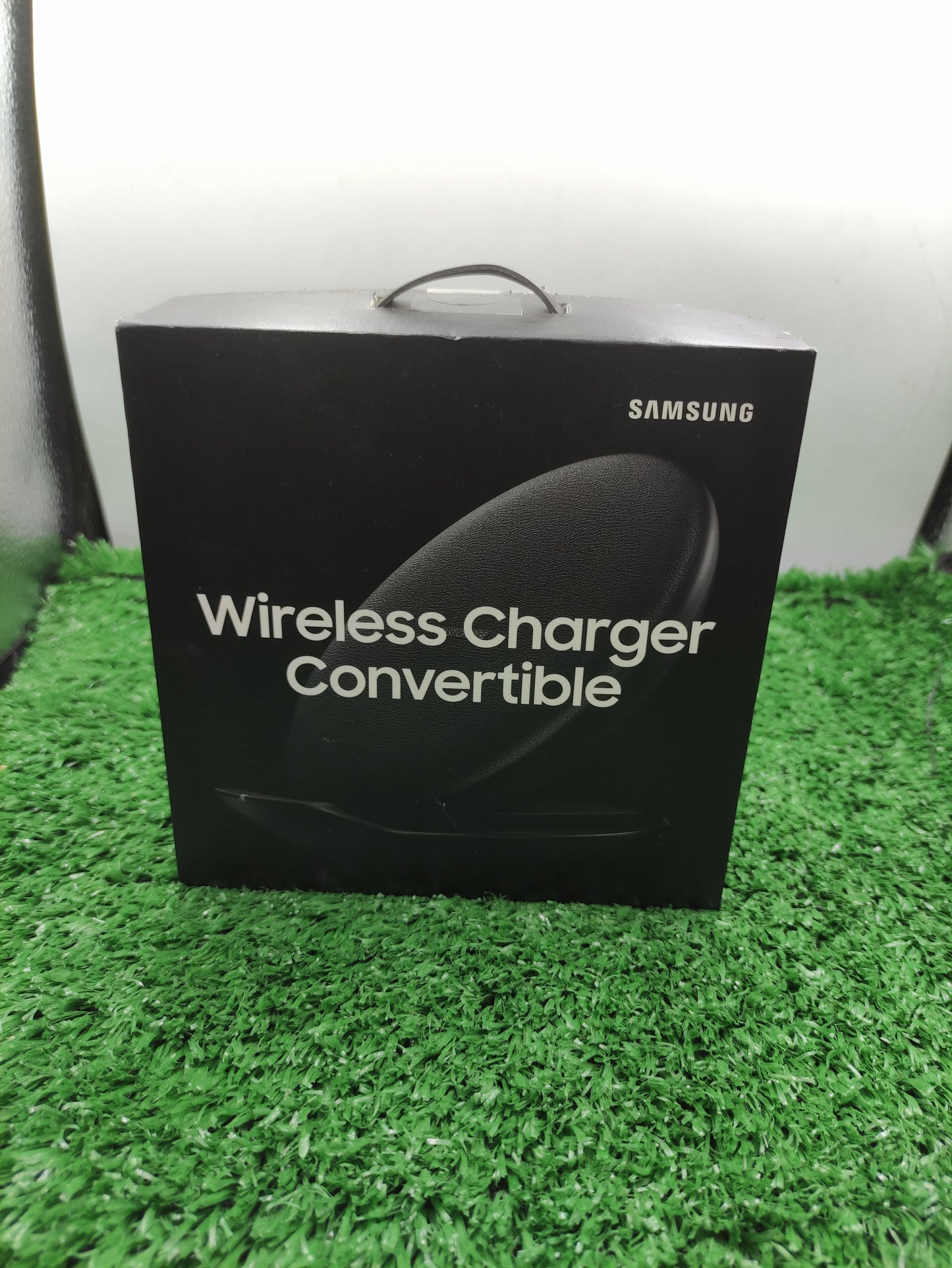 SUMSUNG FAST CHARGE WIRELESS CHARGING