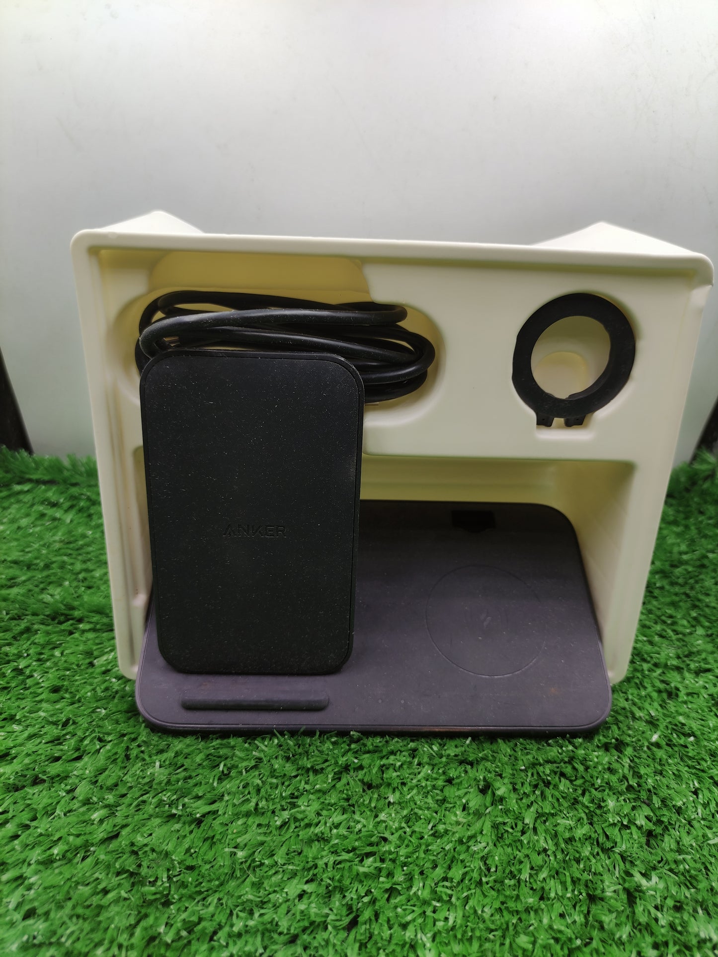 ANKER POWERWAVE PAD WIRELESS CHARGER