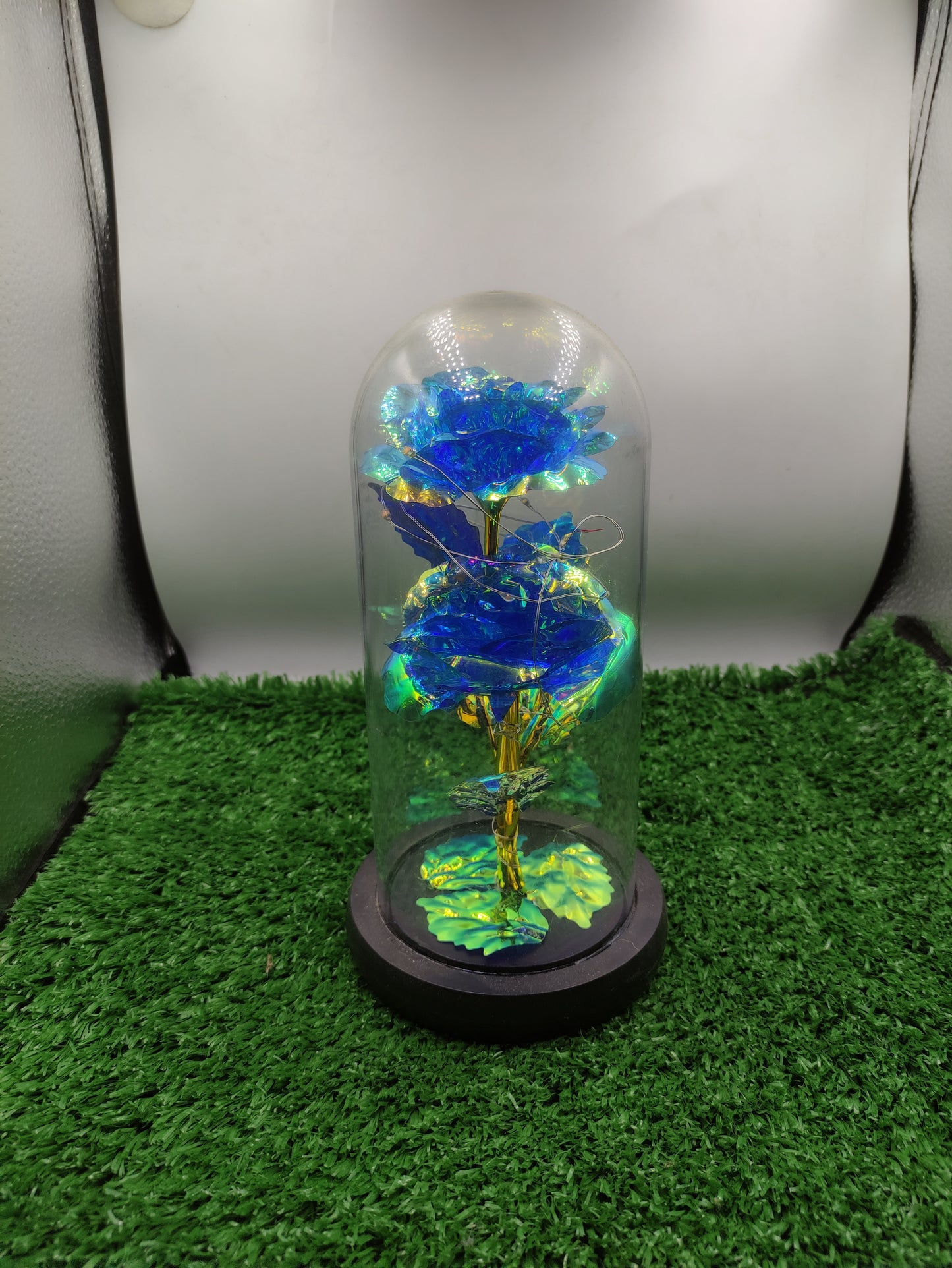 ETERNAL BLUE ROSE FLOWER IN GLASS DOME