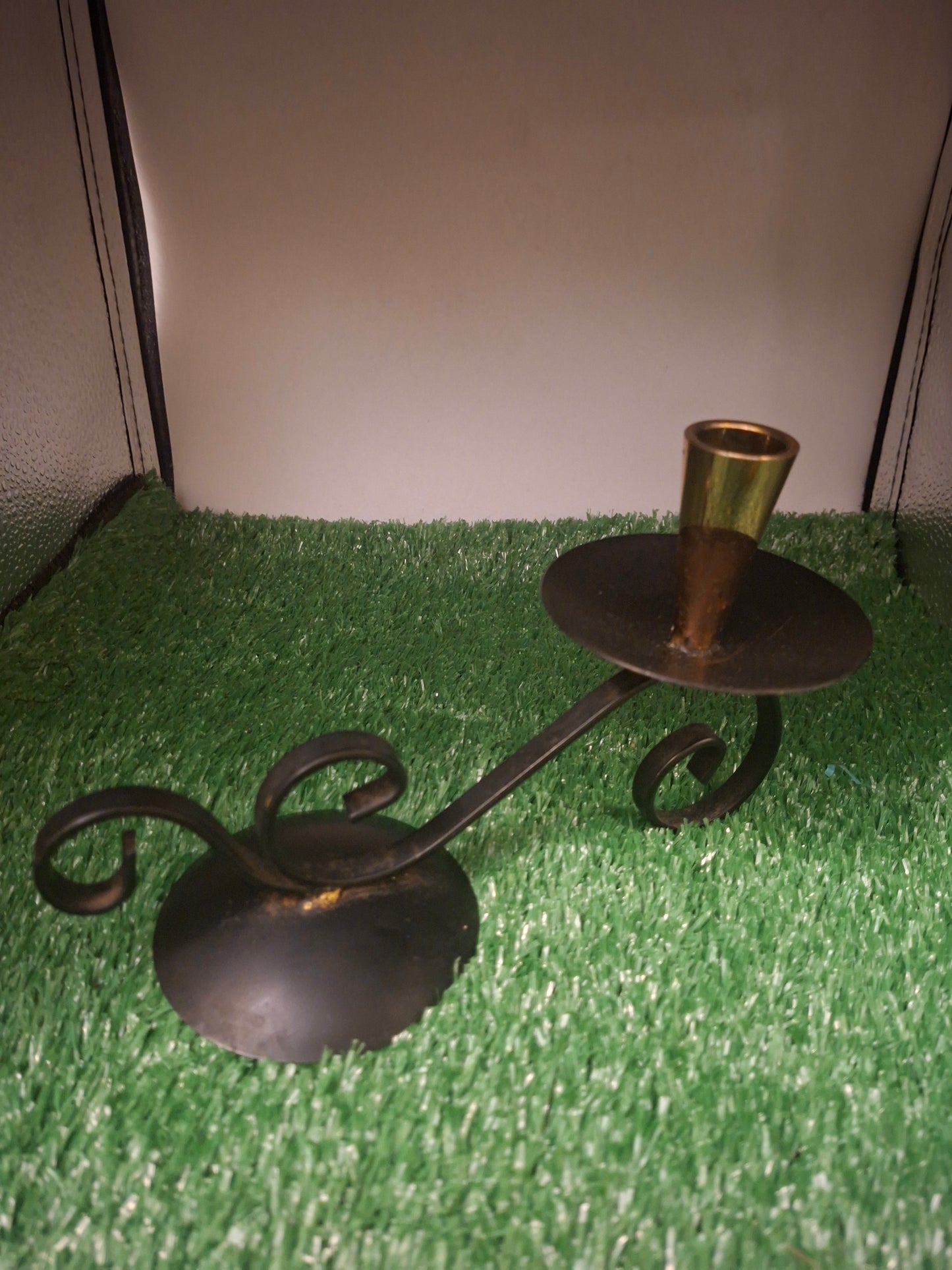 Candle holder