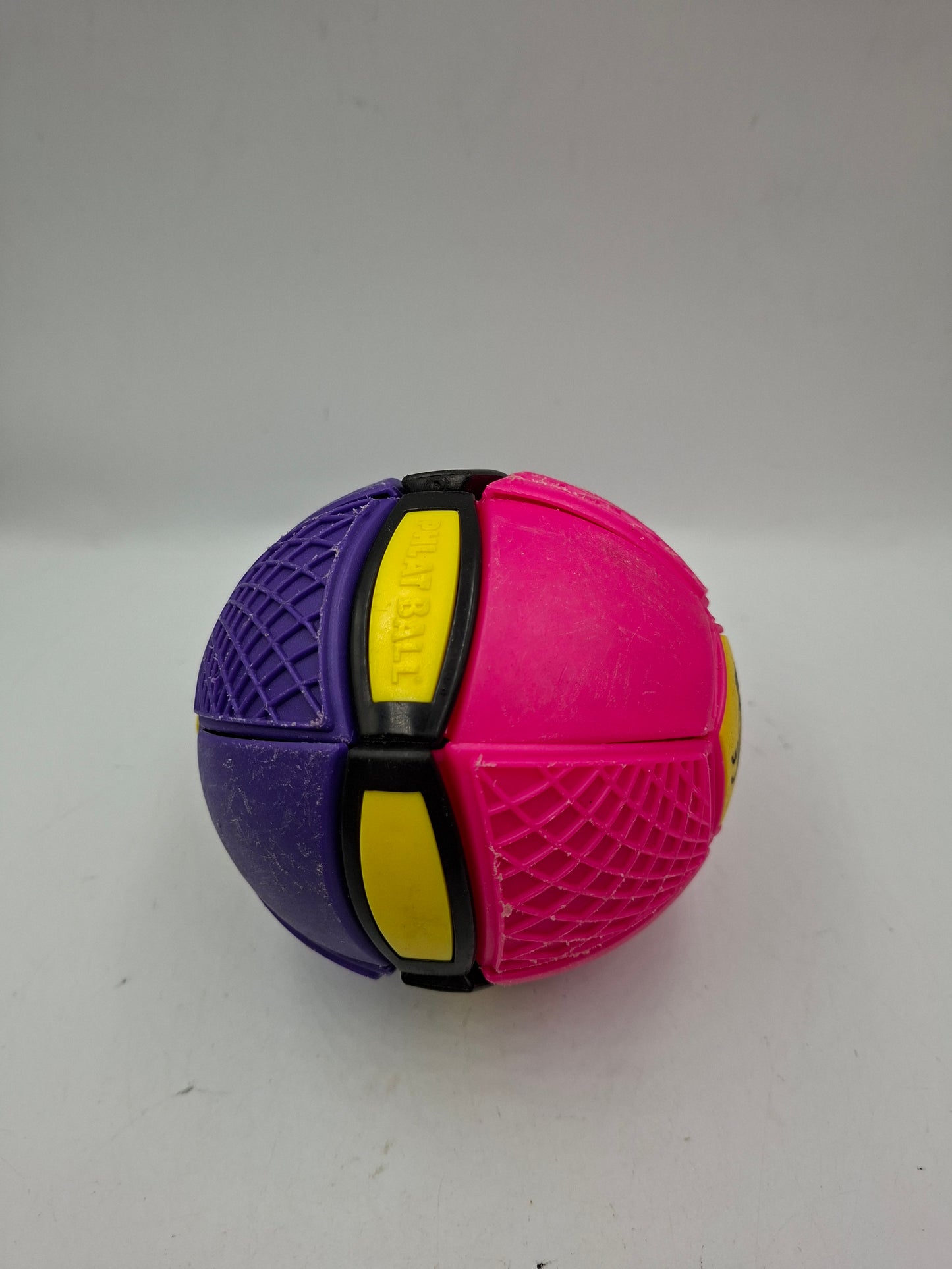 Phlat ball