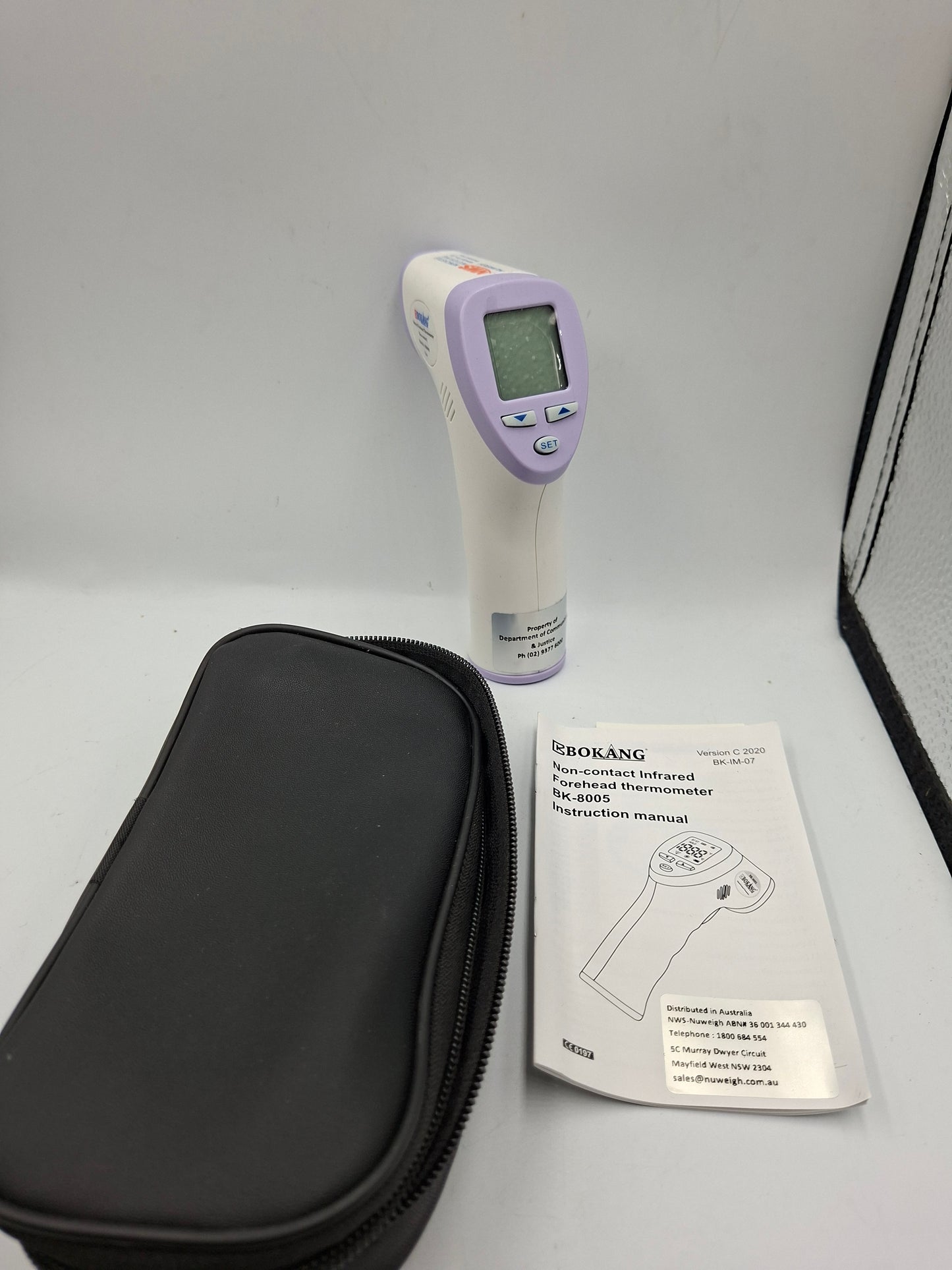 Forehead thermometer