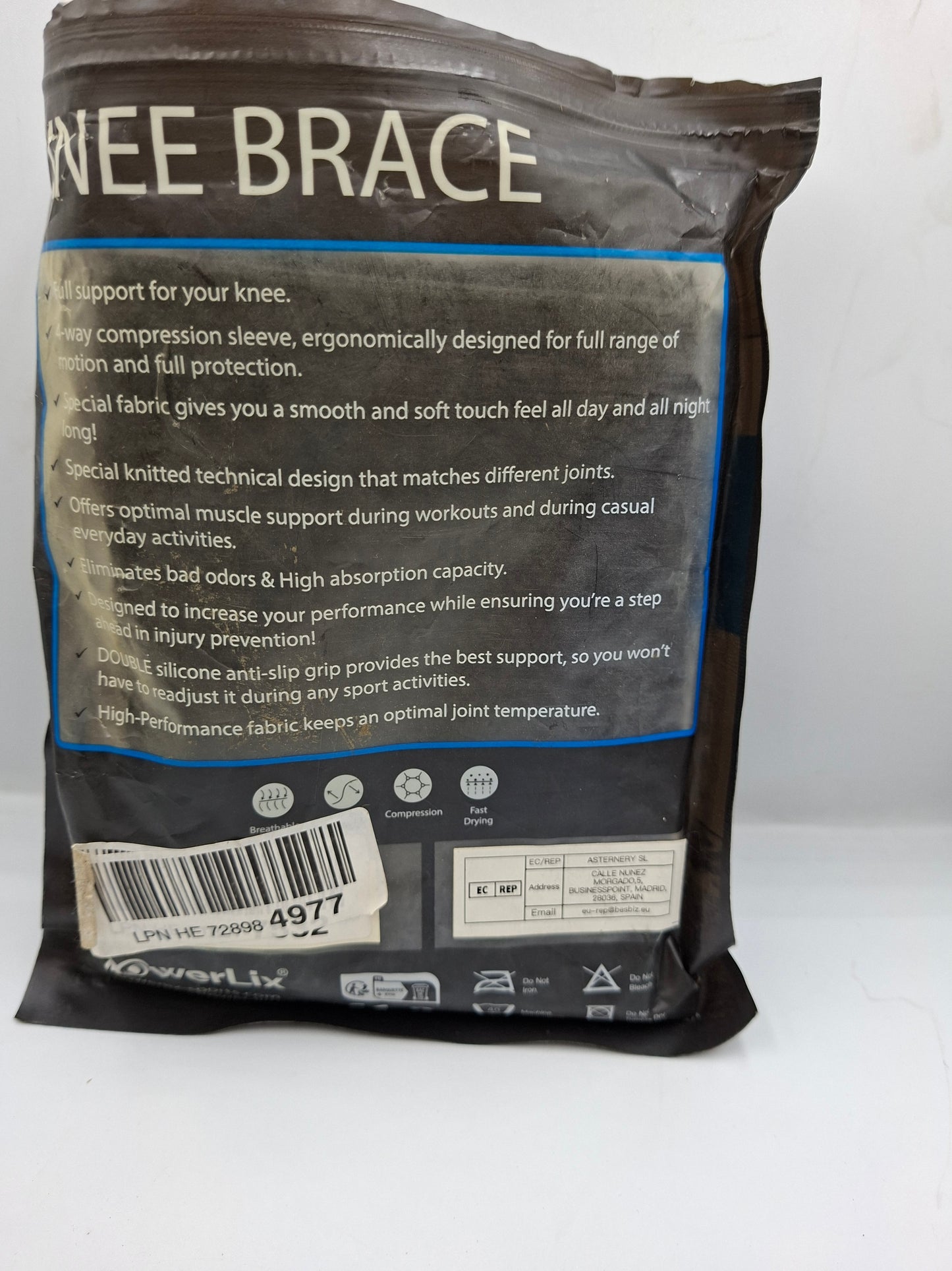 KNEE BRACE
