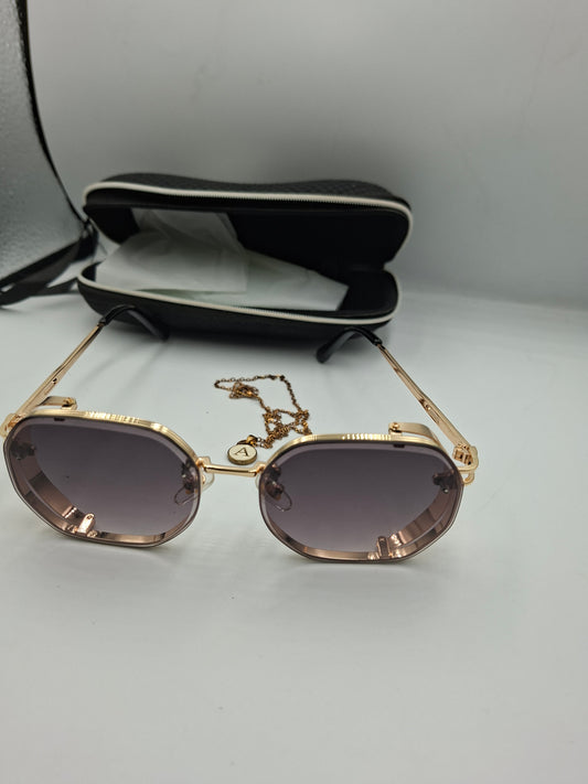 SUN GLASSES