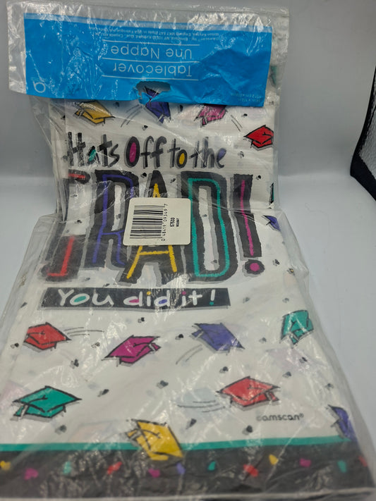 TABLE COVER  GRADUATION