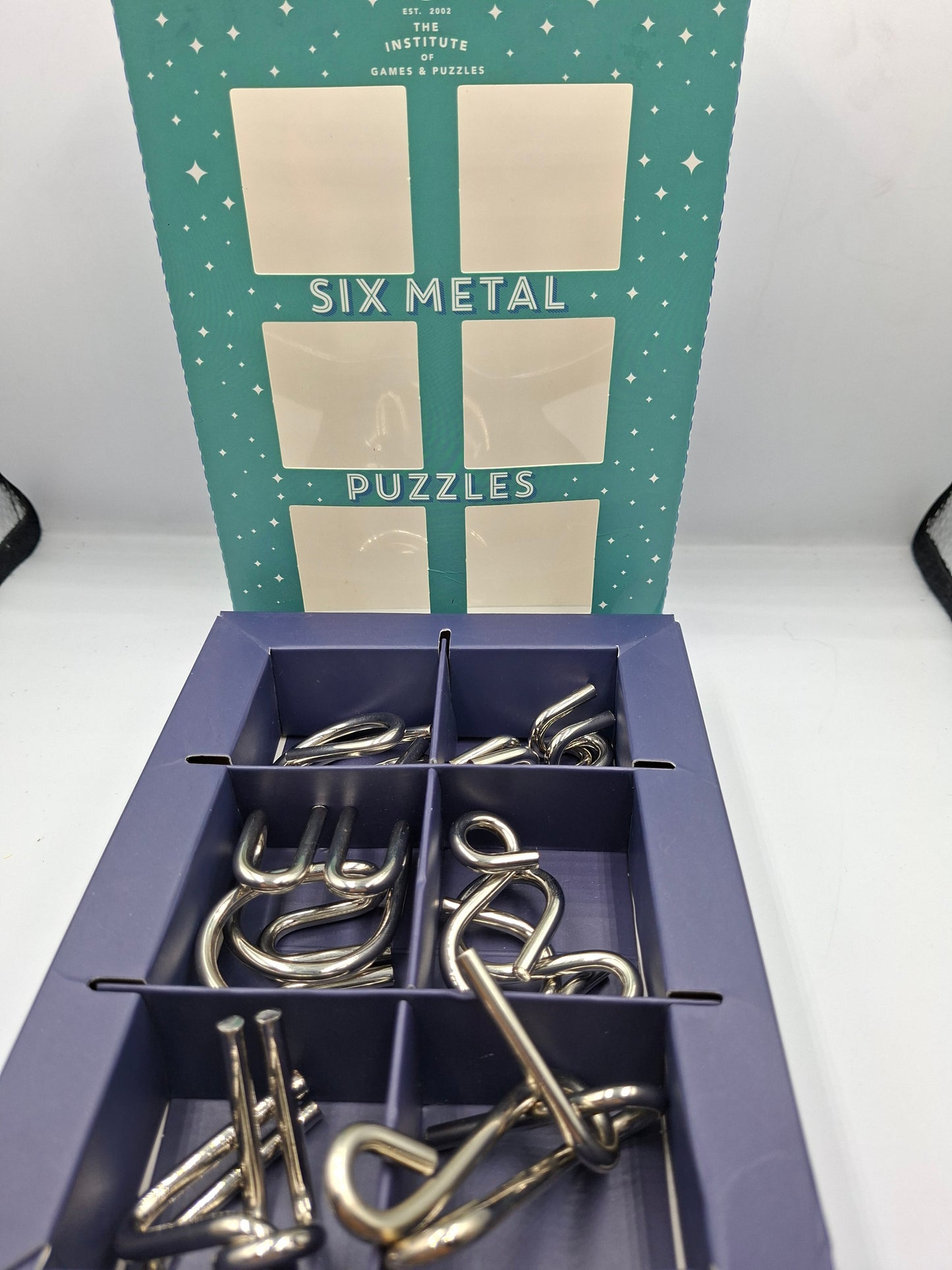 METALLIC PUZZLES