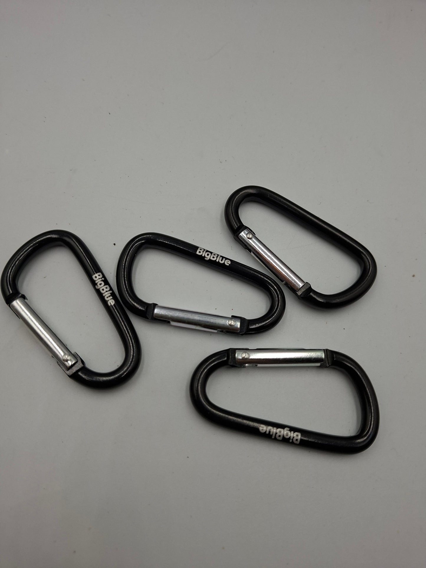 CARABINER CLIPS