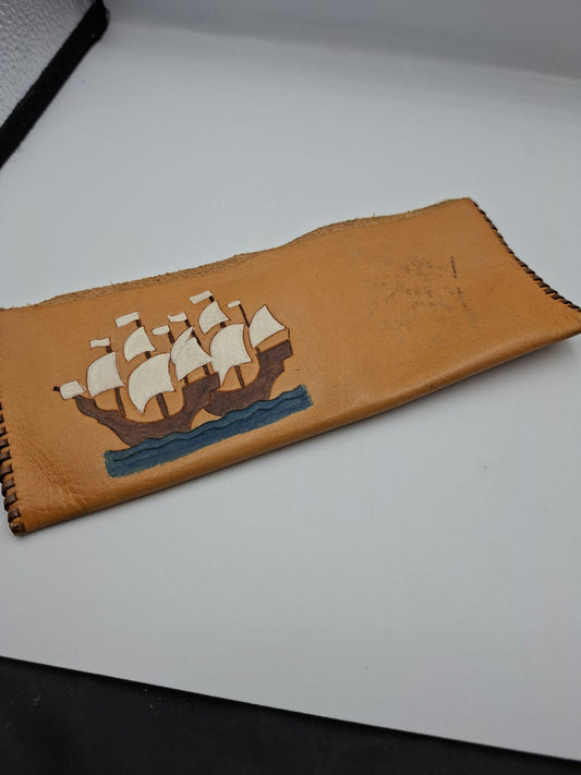 LEATHER POUCH