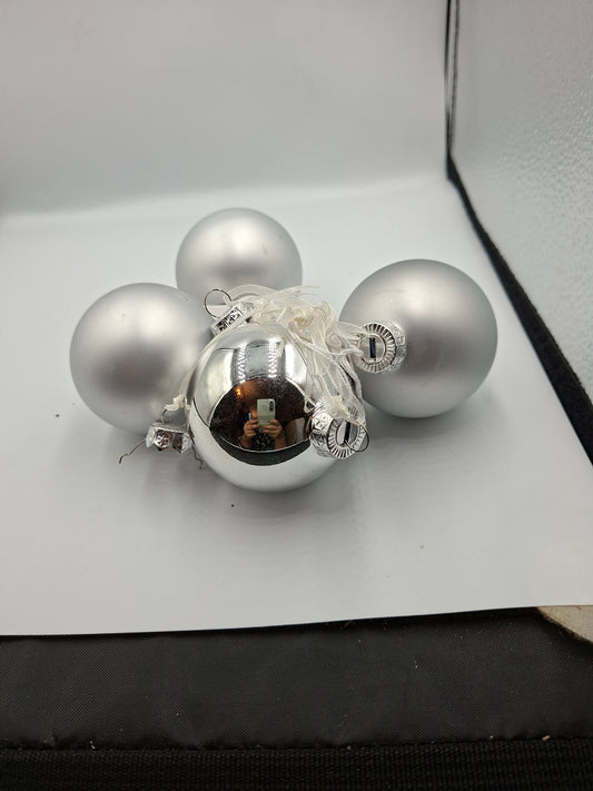 DECORATION BALLS