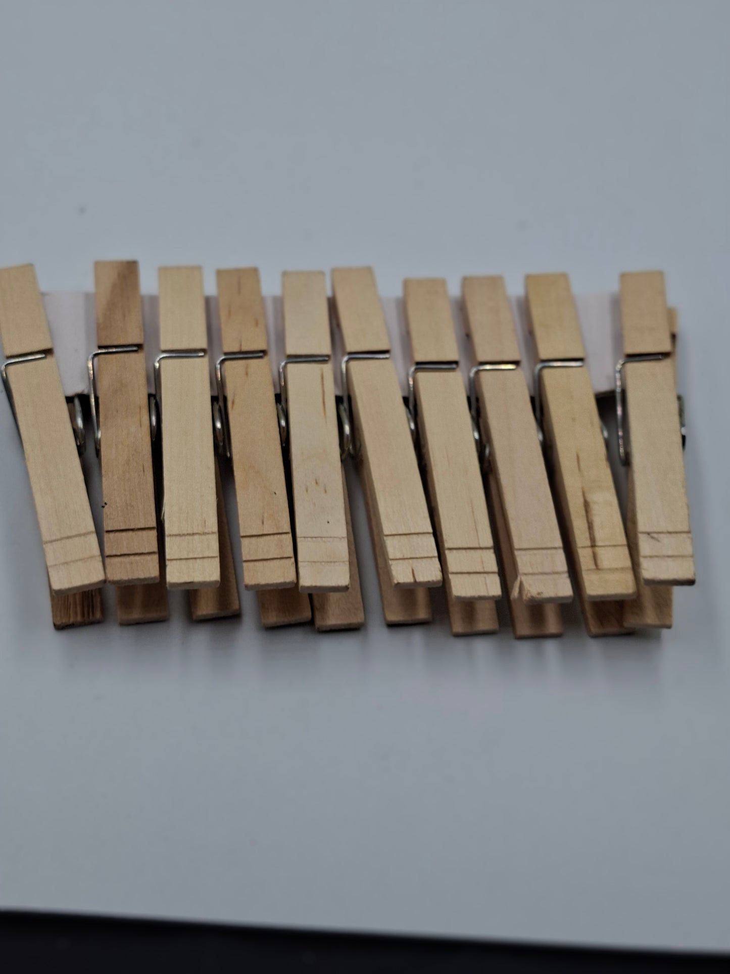 WOODEN PEGS
