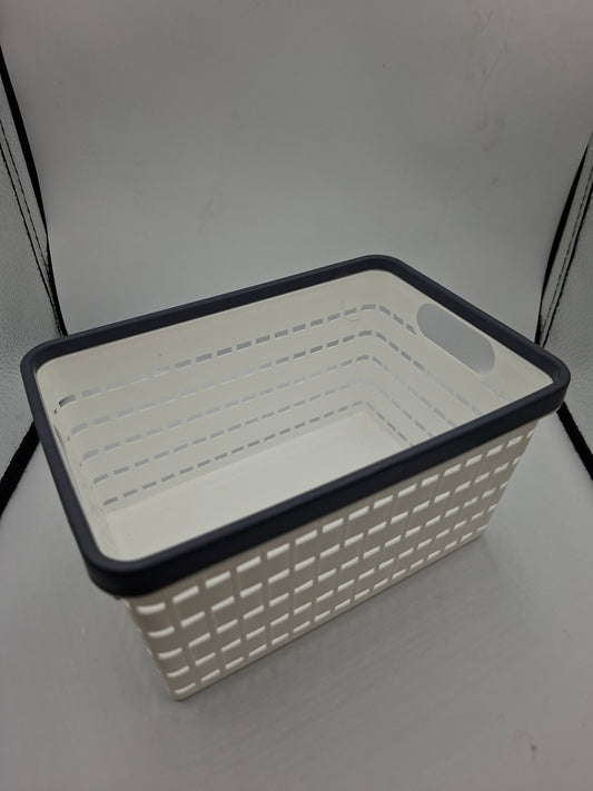 BASKET ORGANISER