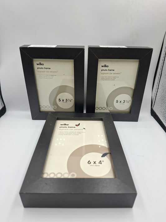 FRAMES SET OF 3