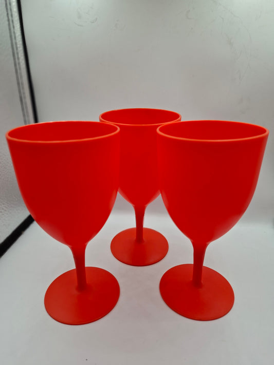 PLASTIC GLASSES 3PCS