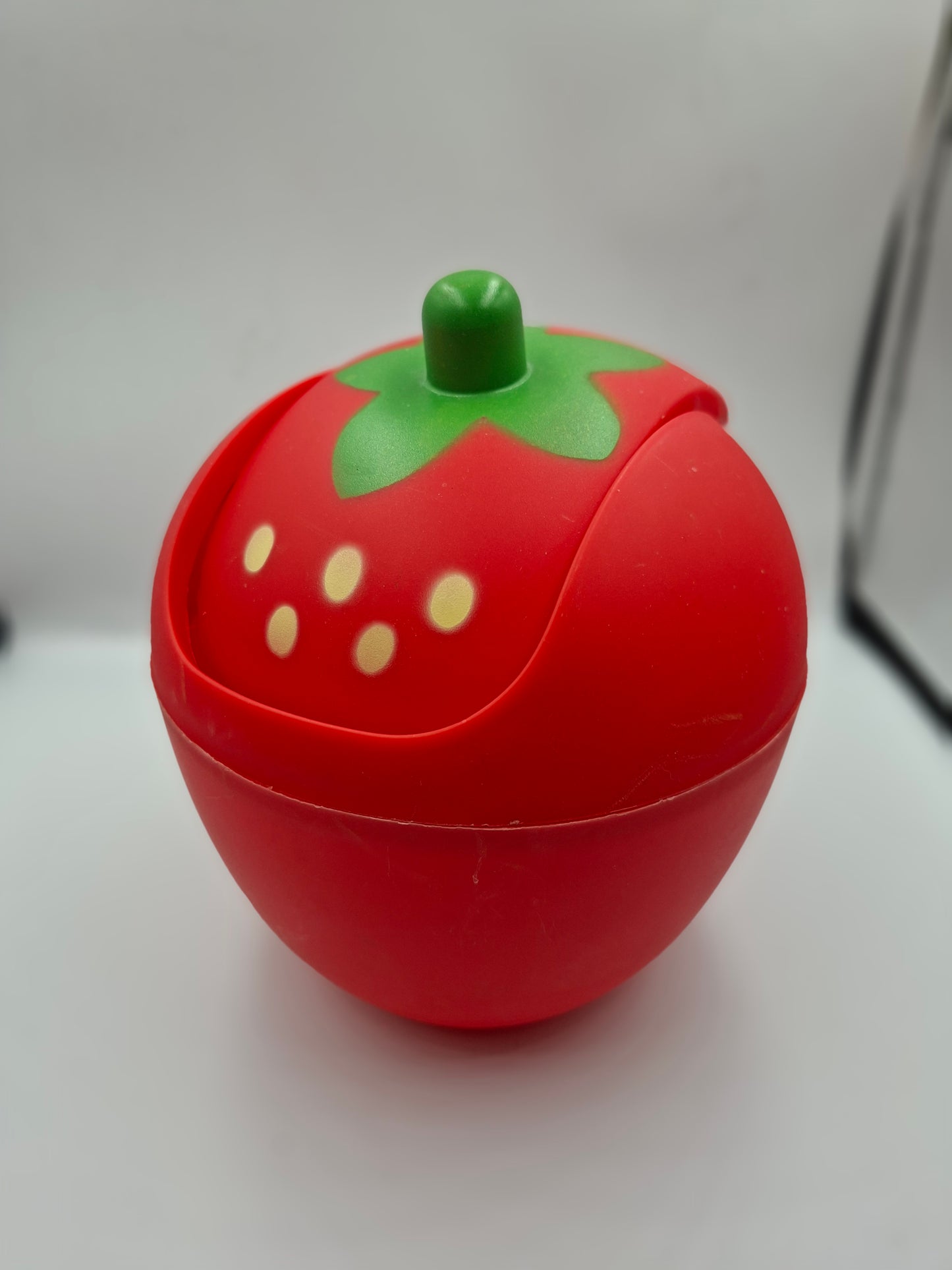 TABLE BIN