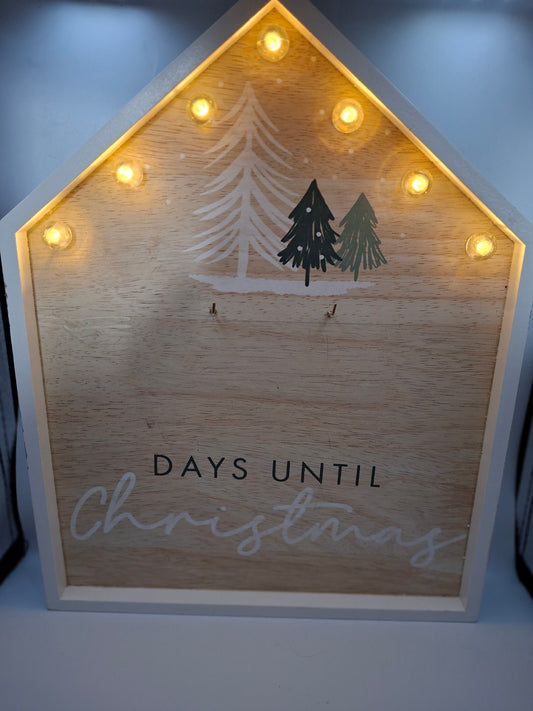 CHRISTMAS KEY HOLDER