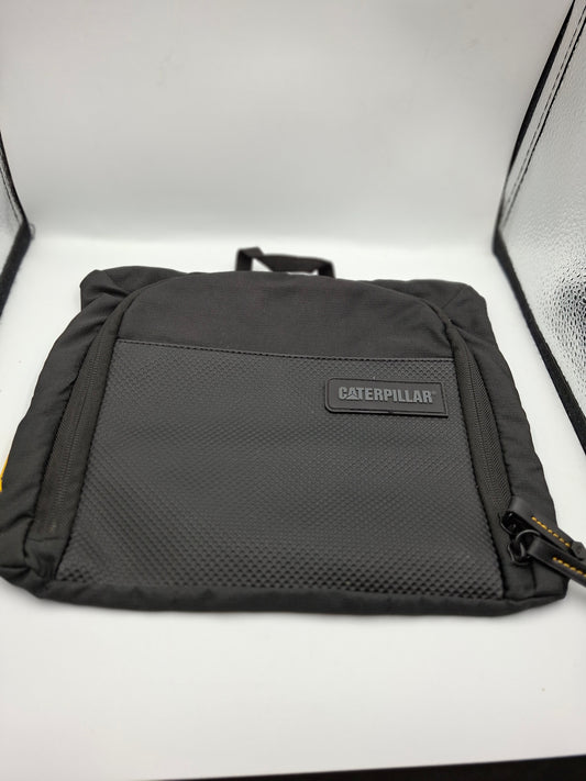 CATERPILAR POUCH