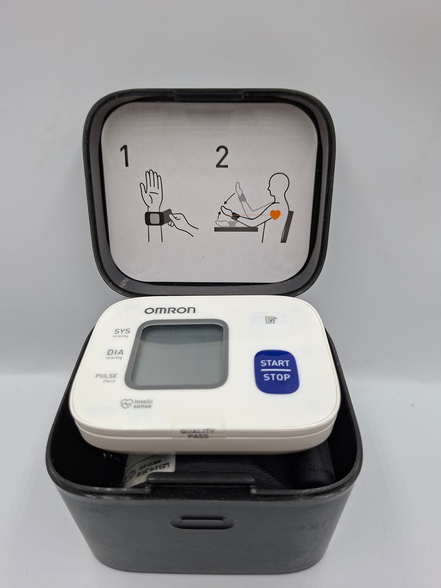 OMRON WRIST BP MONITOR