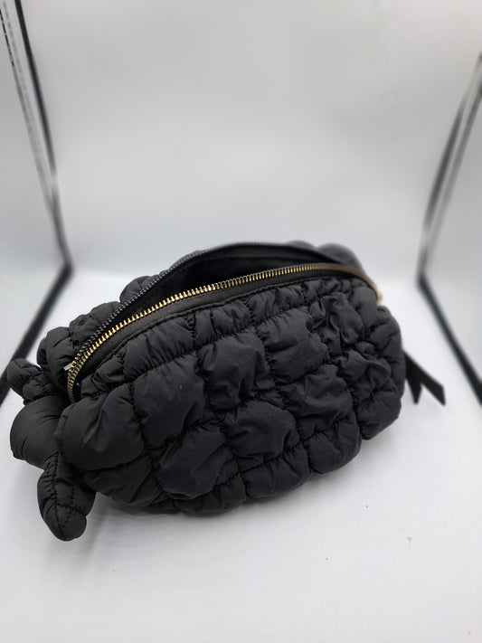 POUCH